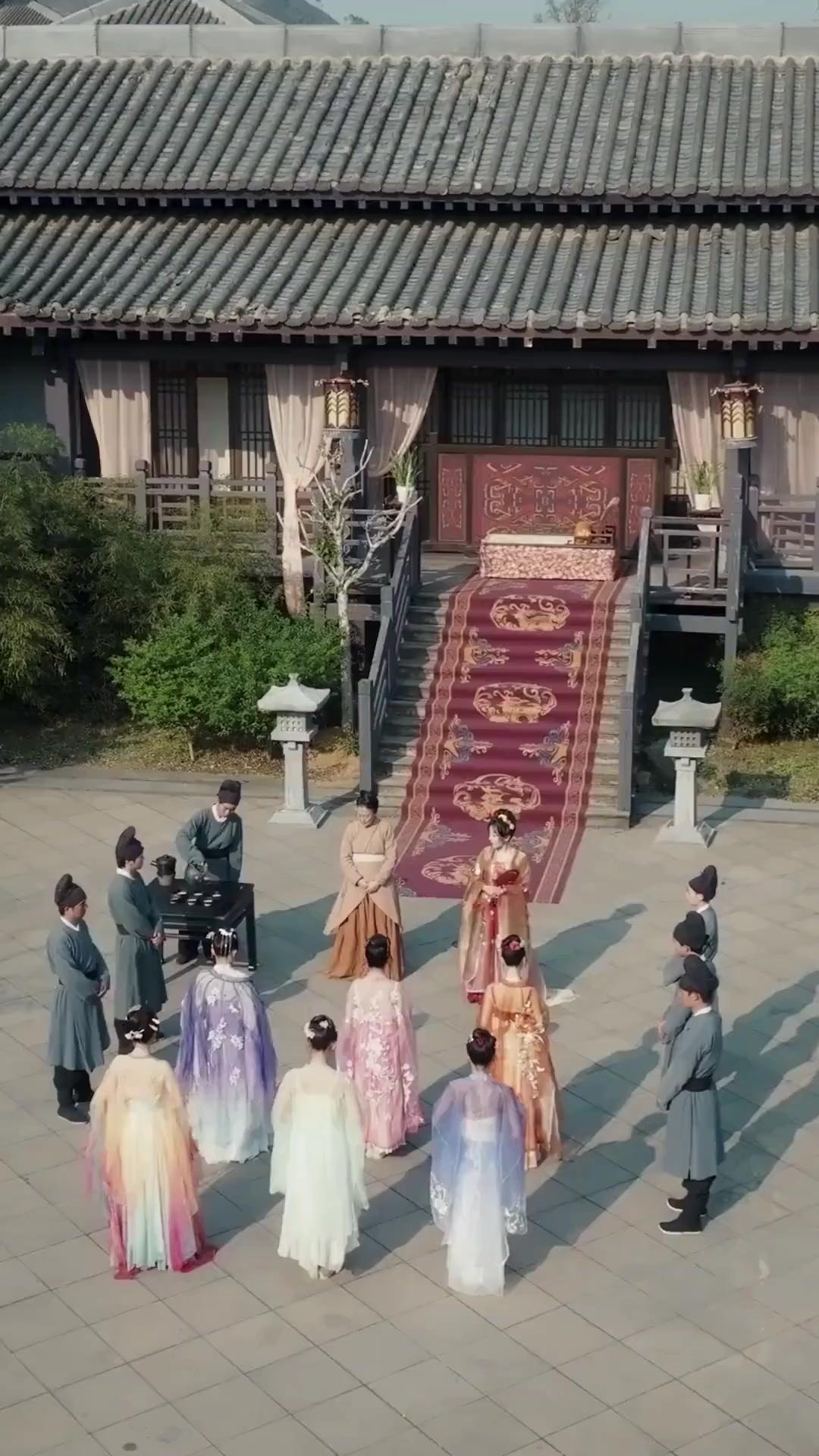 (พากย์เสียง) หอฟู่หรง