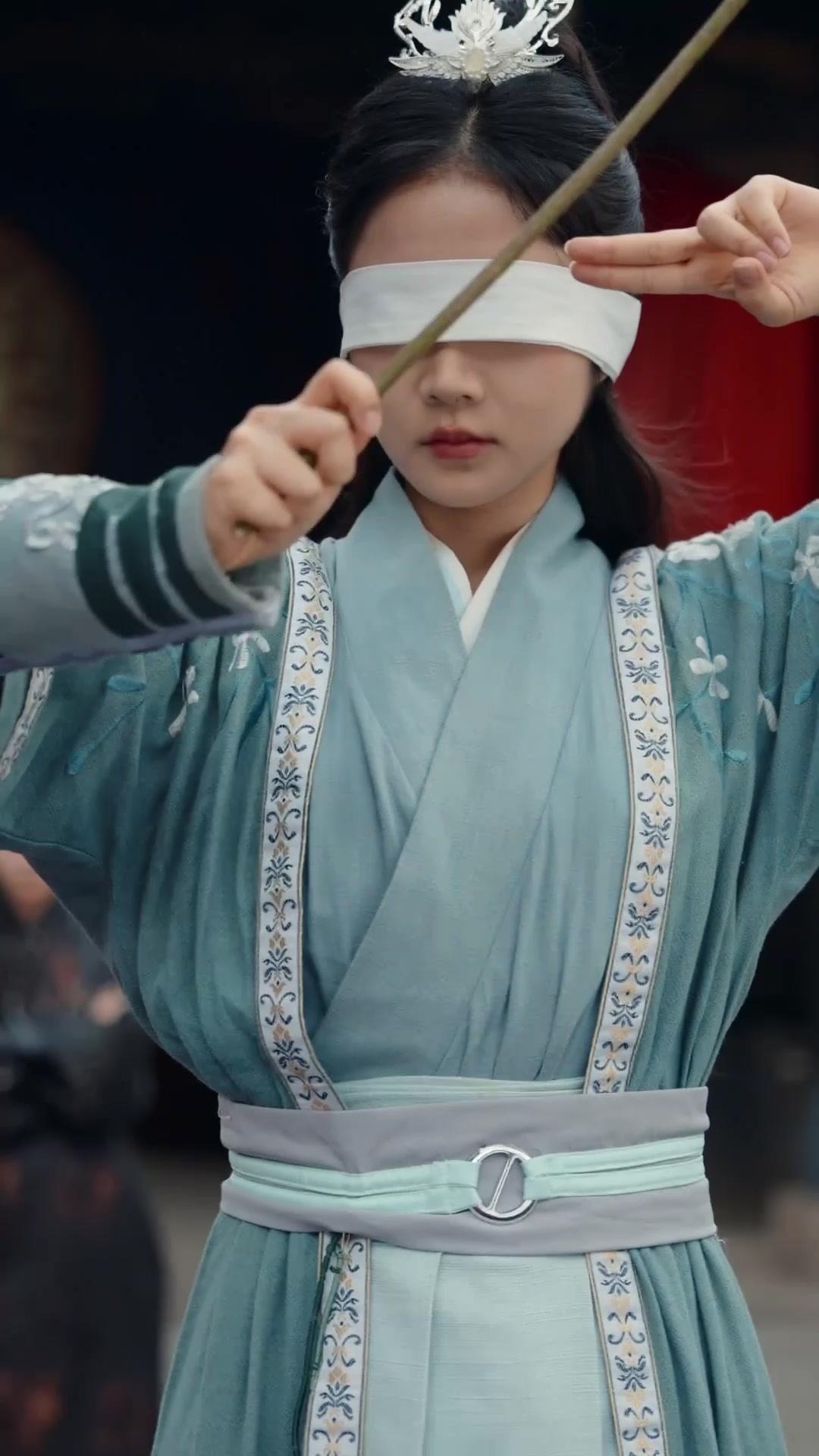 بنت النار والحديد