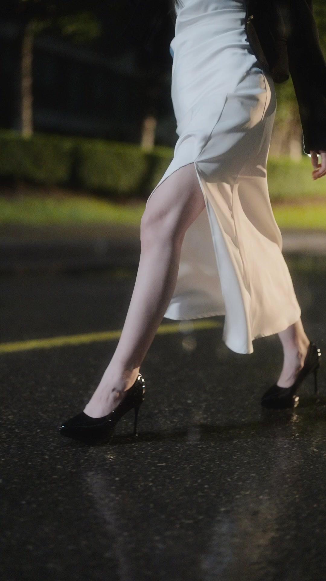 Dewi Sekolah Balik Naksir