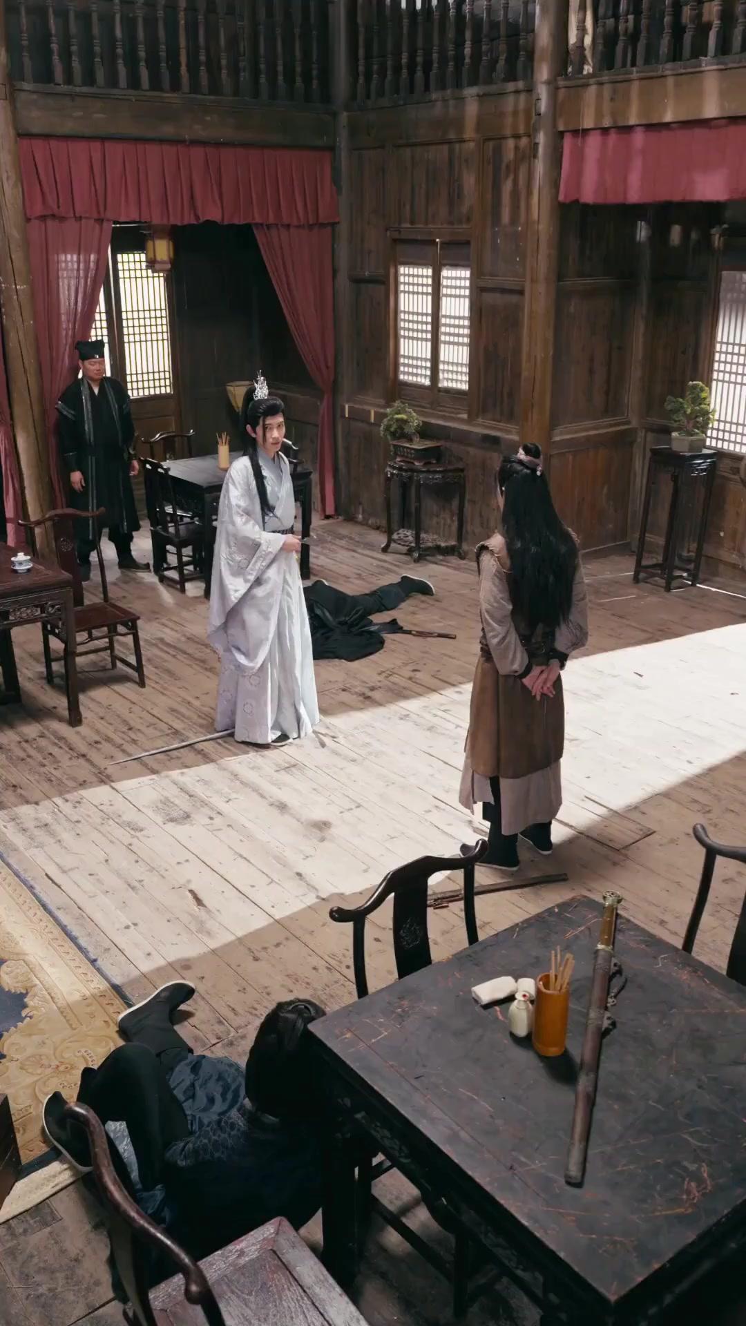 (مدبلج) أنينُ السيوف... ووجعُ القلوب