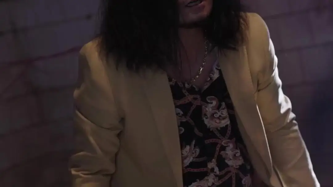 When the Underdog Stands Up (Again)