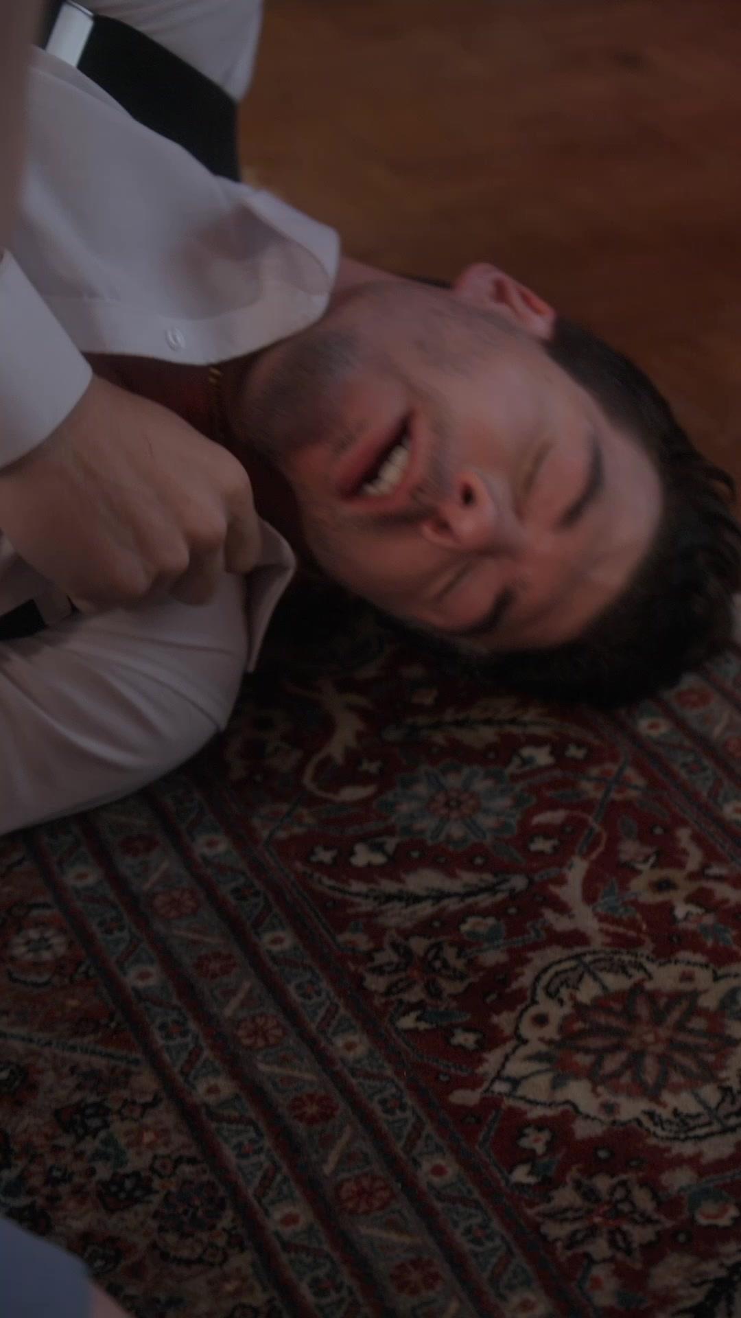 A Empregada Secreta do Chefe da Máfia