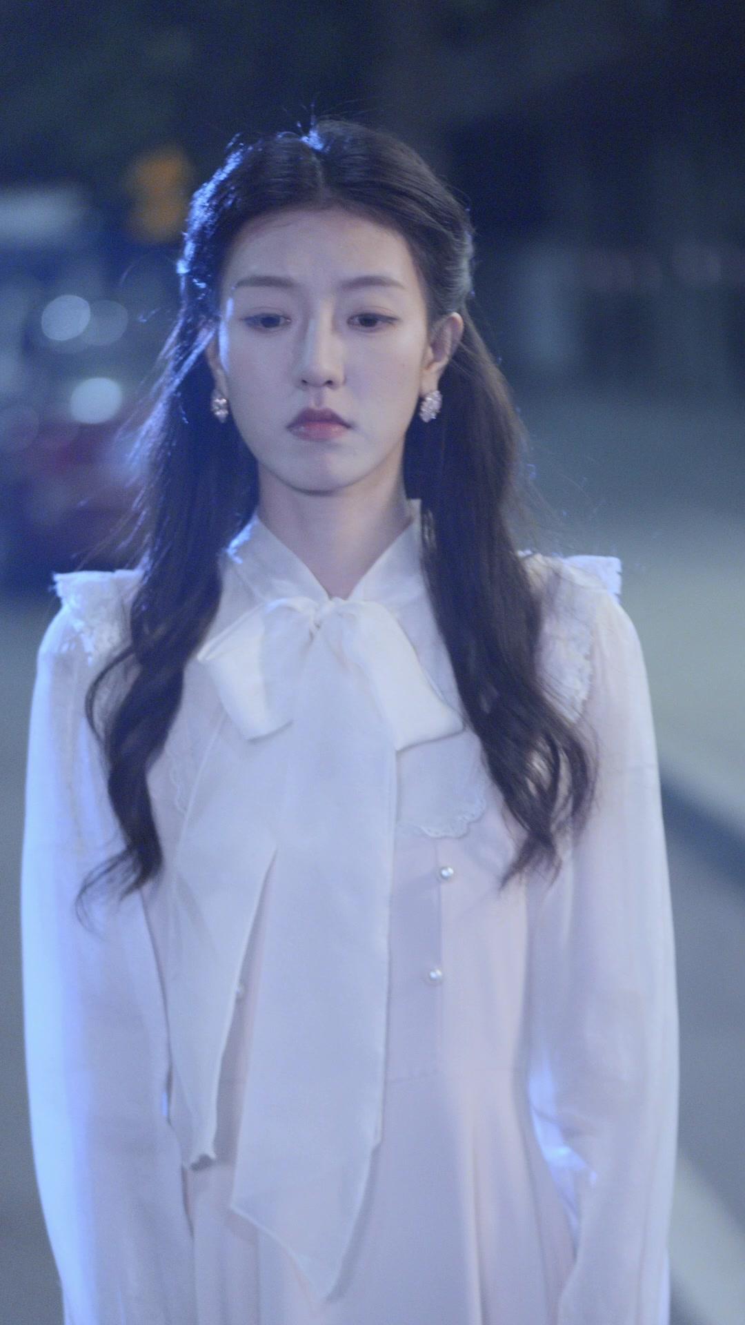 Cinta Terluka, Tak Bisa Bersatu