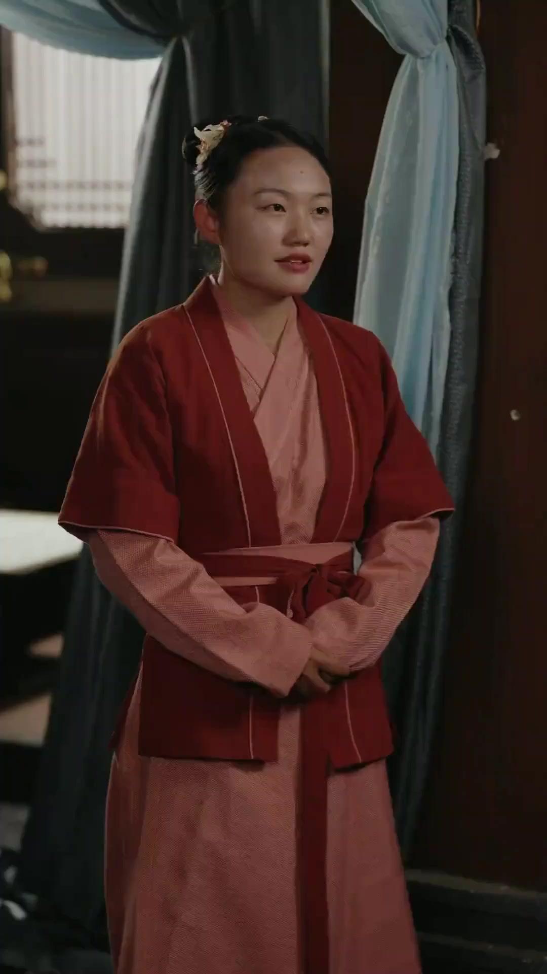 (Doblado)Todos creen que soy un maestro