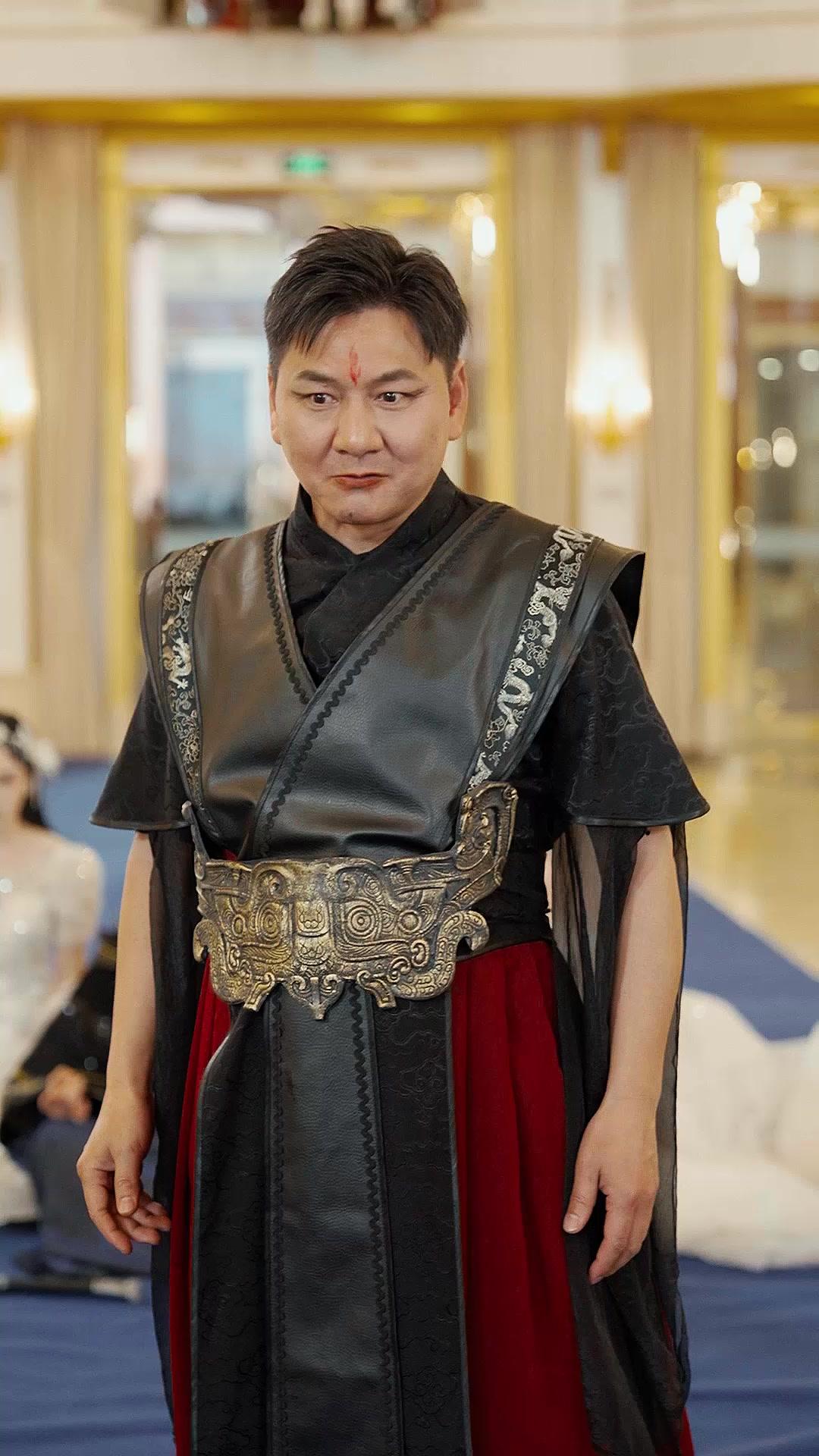  Satpam Yang Punya 3 Tunangan Cantik 