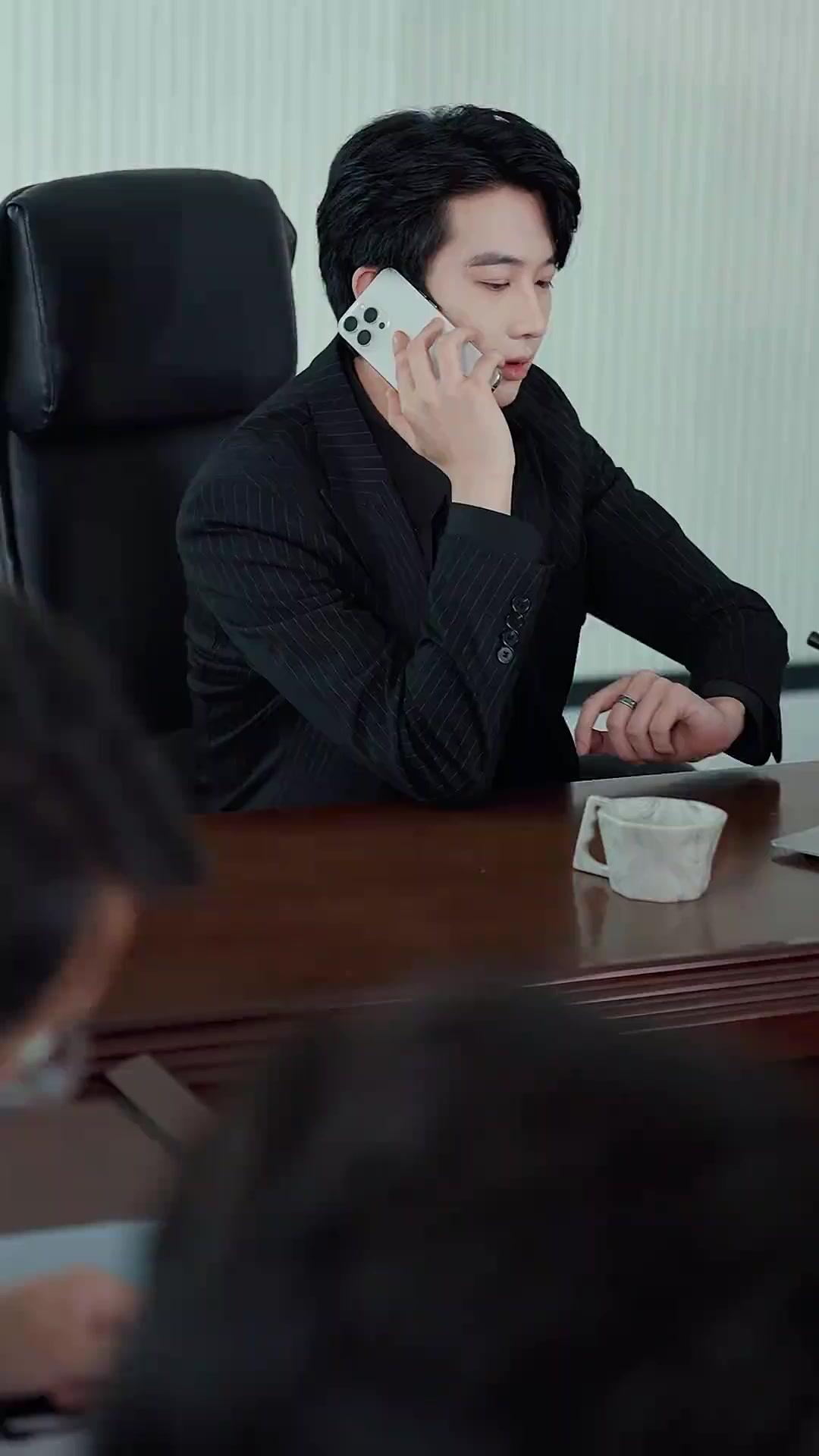 (พากย์เสียง) นิรันทร์จันทรา