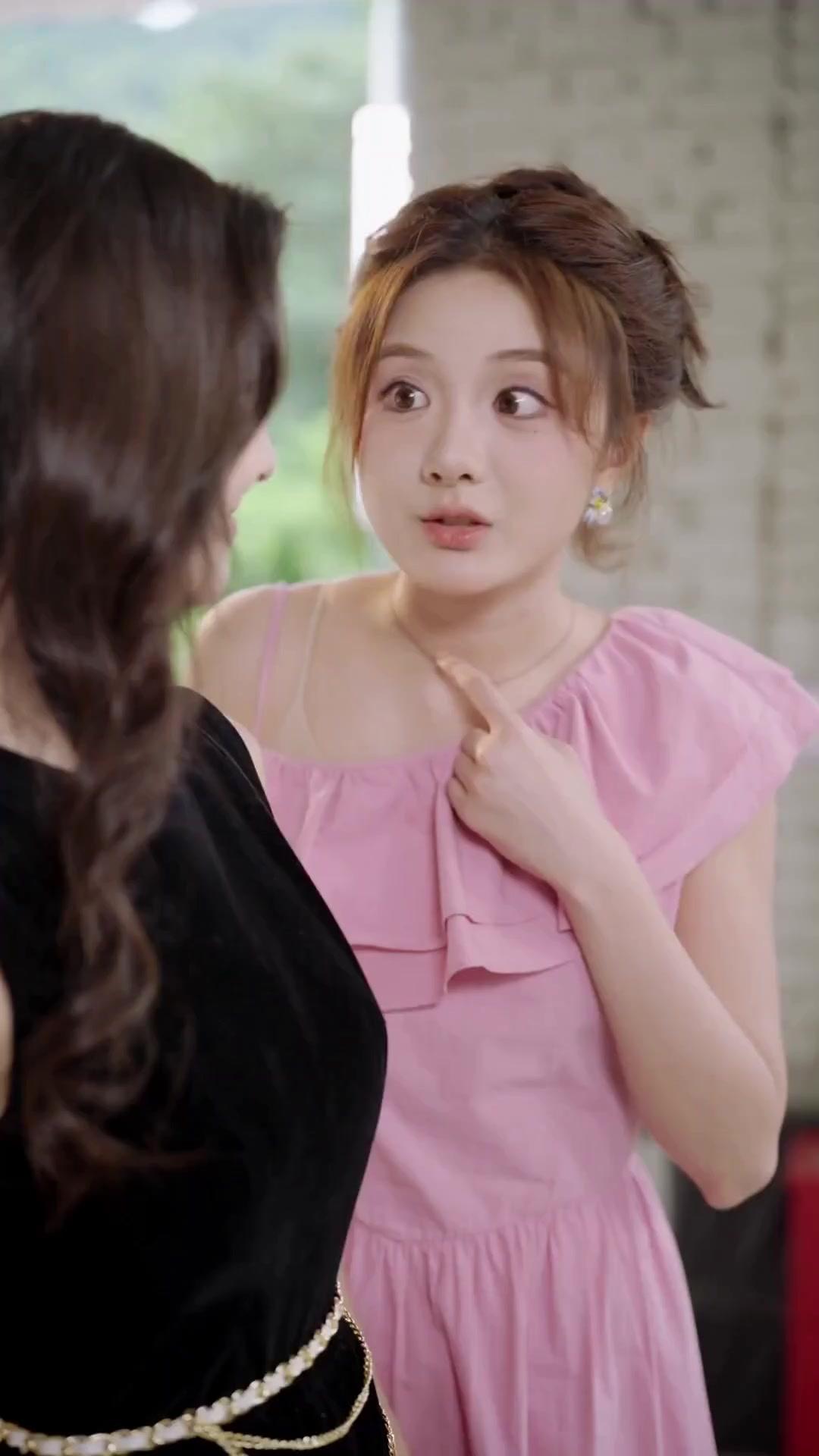 (พากย์เสียง) แต่งเพราะพี่ หย่าเพื่อพี่