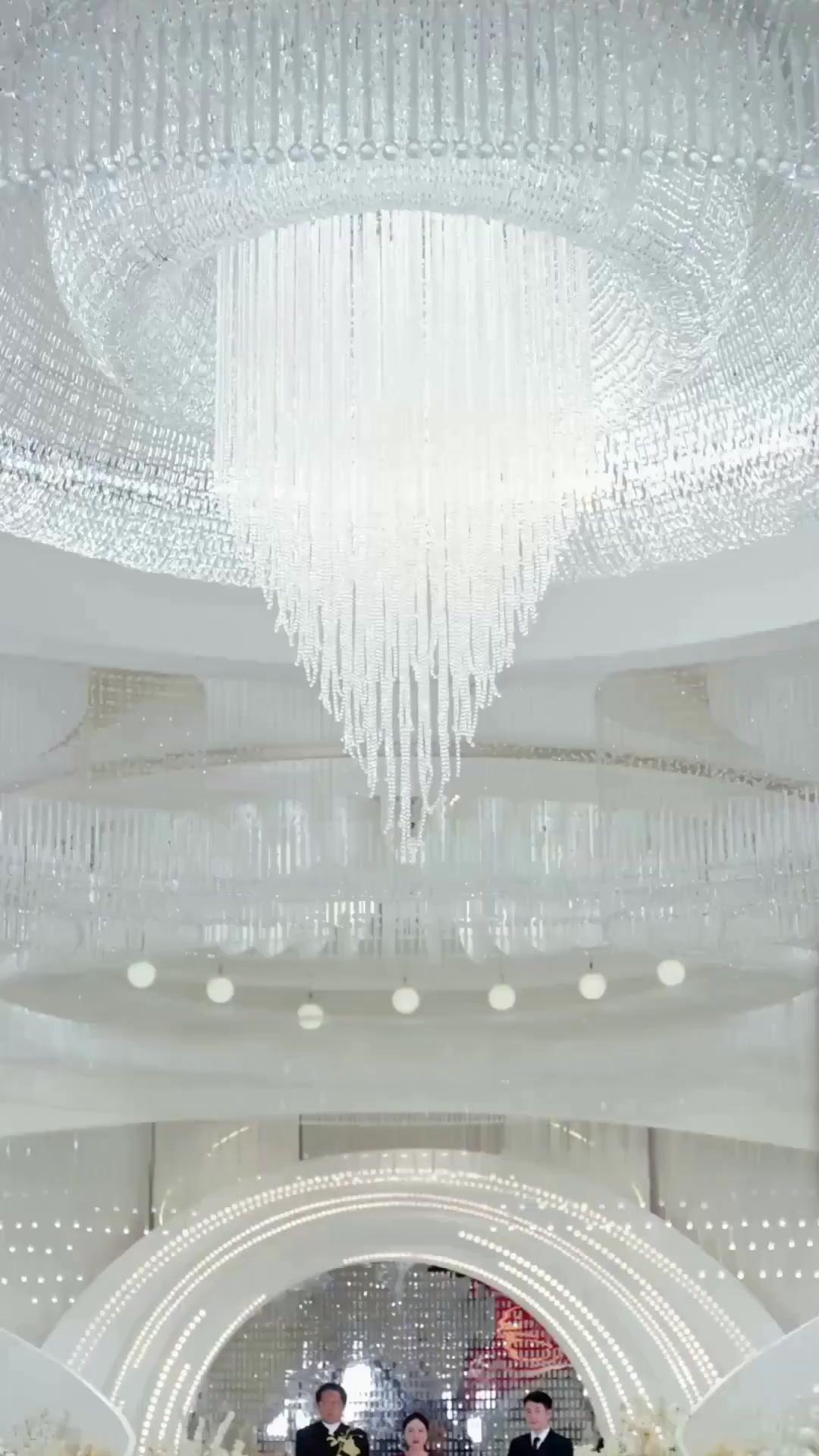 (Dublagem) Troquei o Noivo, Casei com o Demônio