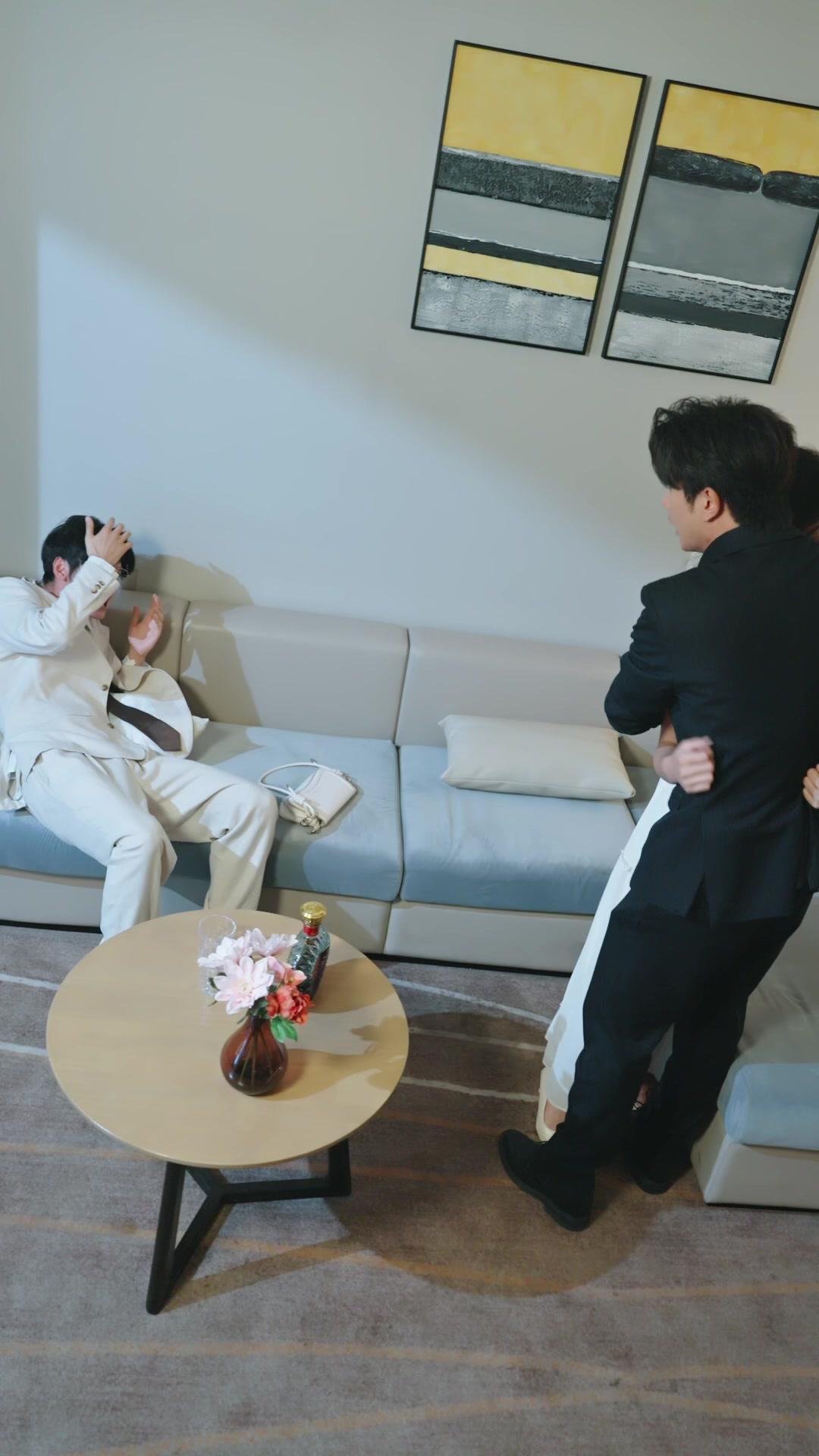 Eski Sevgilim Bir Androloji Doktoru