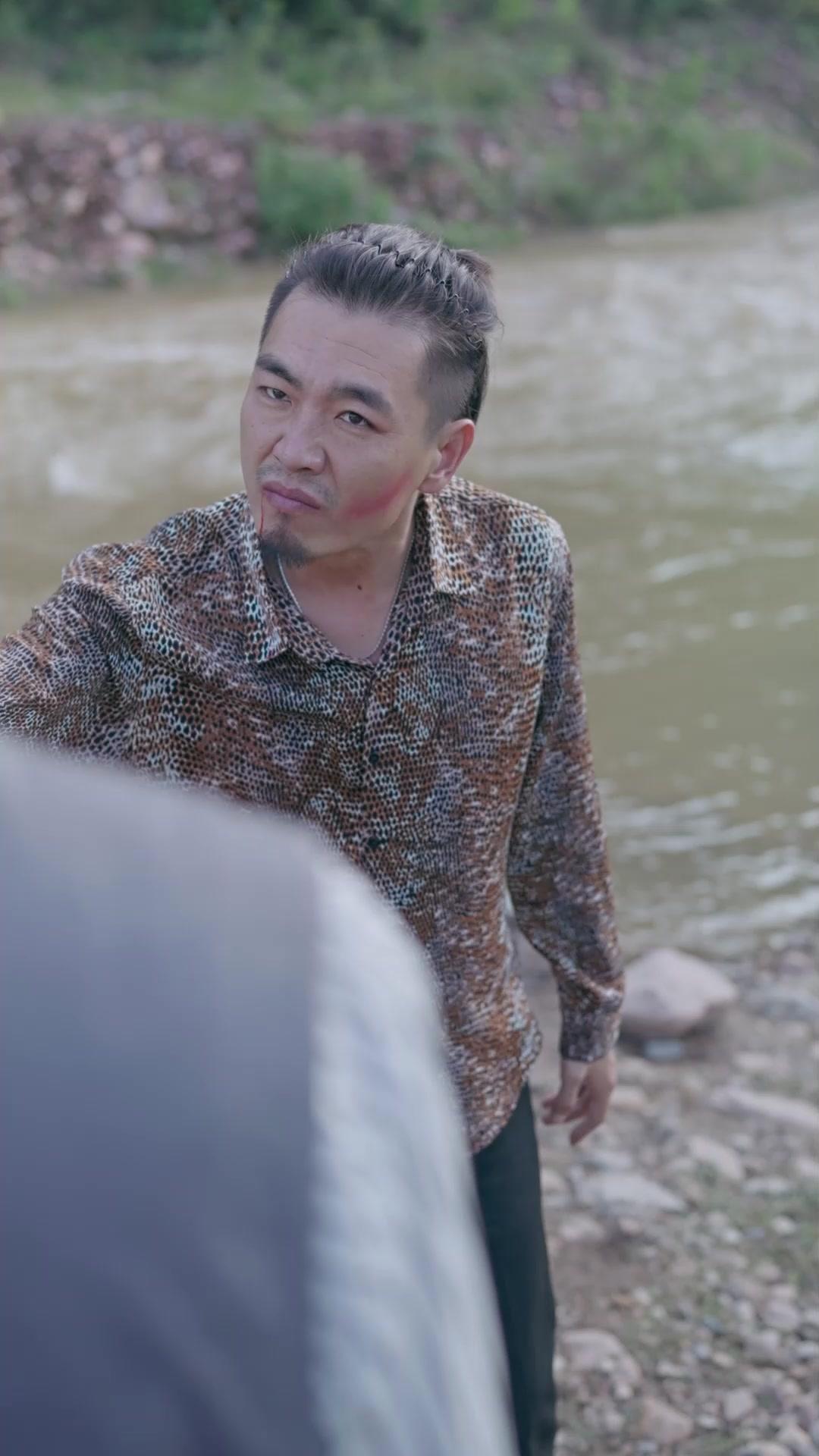 Unutuş Bahçesinde Açan Çiçek