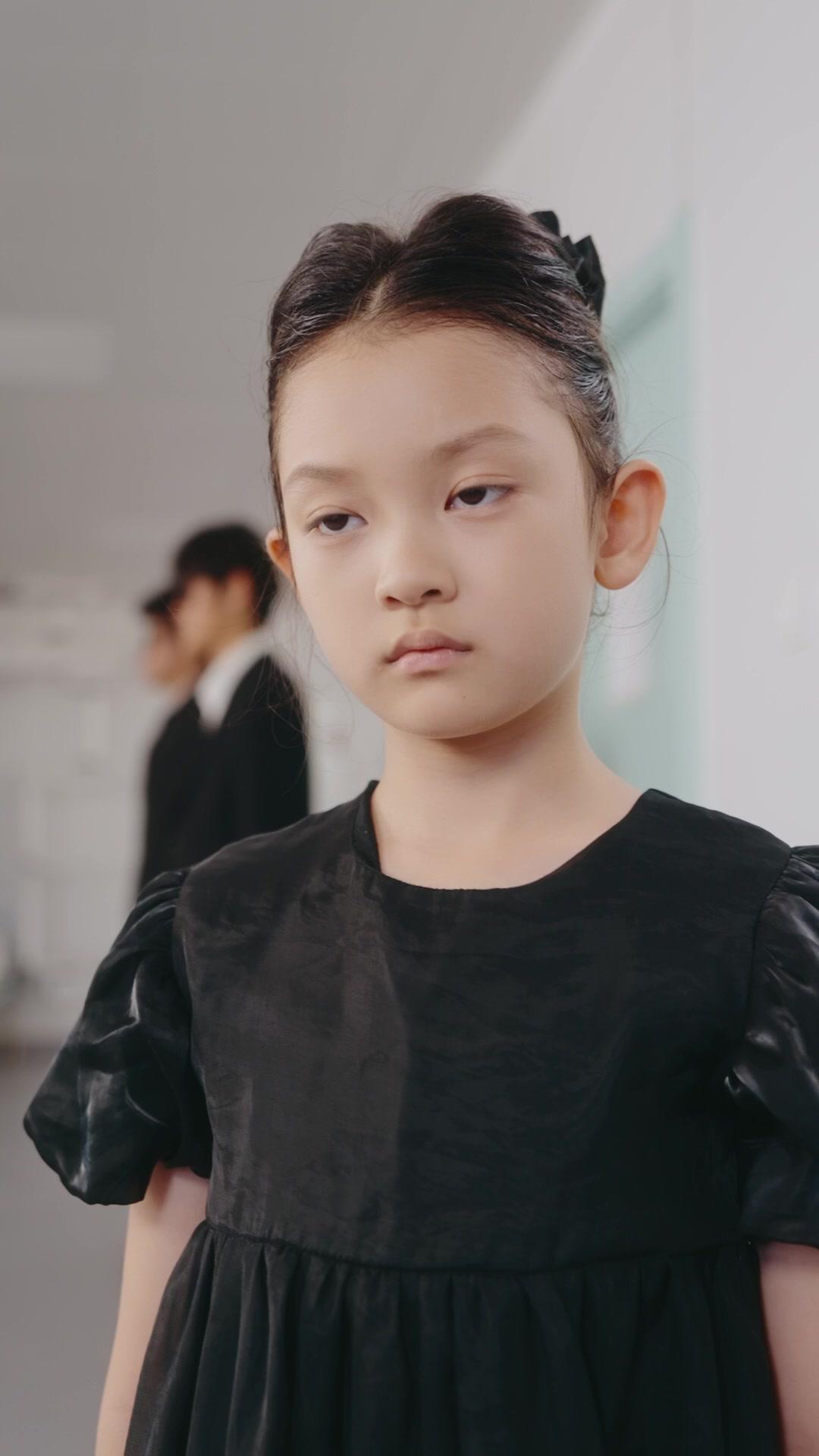 Kakak, Aku Bukan Adik Kandungmu!