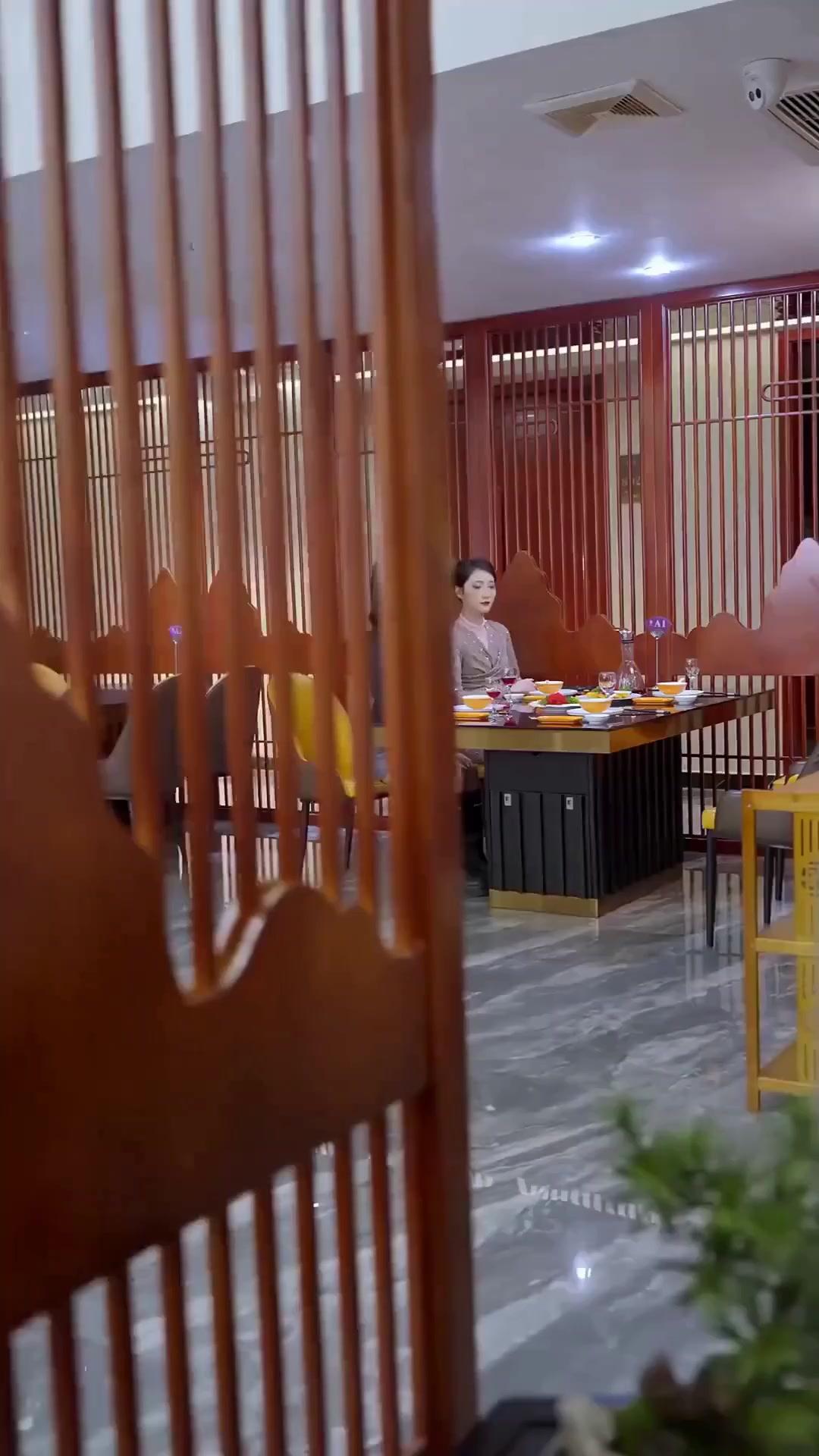 (Dublajlı) Para Kadınlara Harcanır