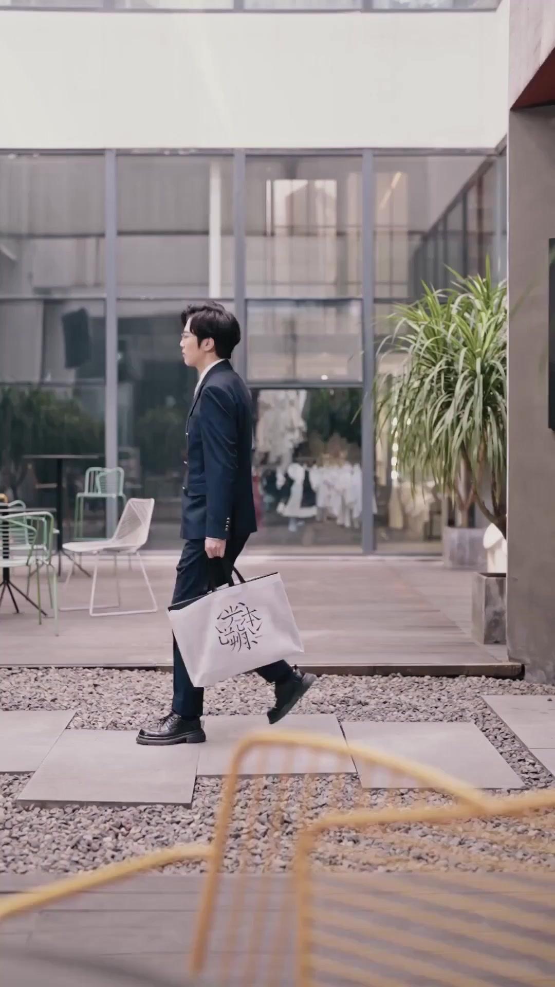 (Dubbed)I'm Not Your Baby Girl