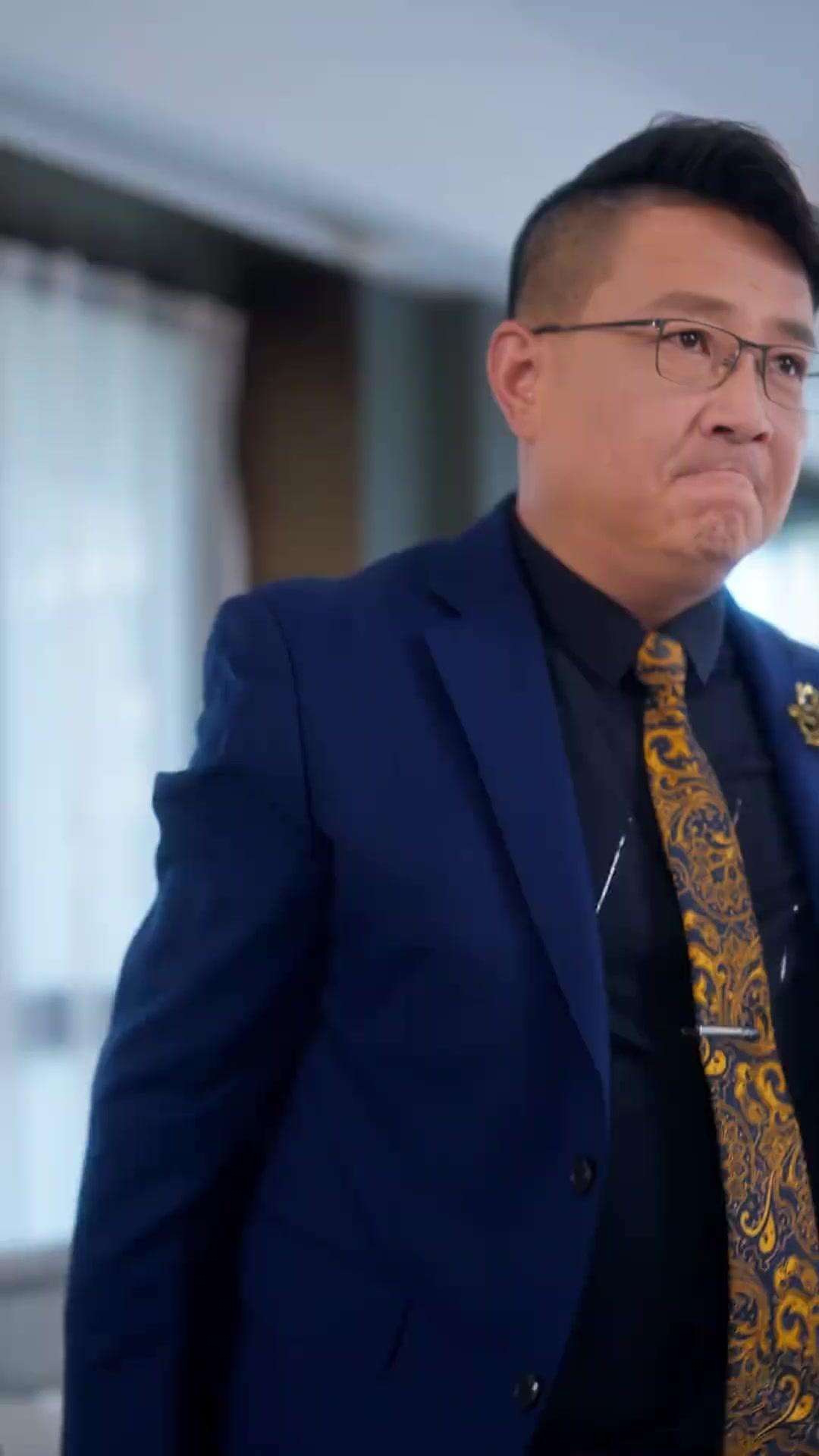 Dusta Terbongkar, Cinta Bermahkota