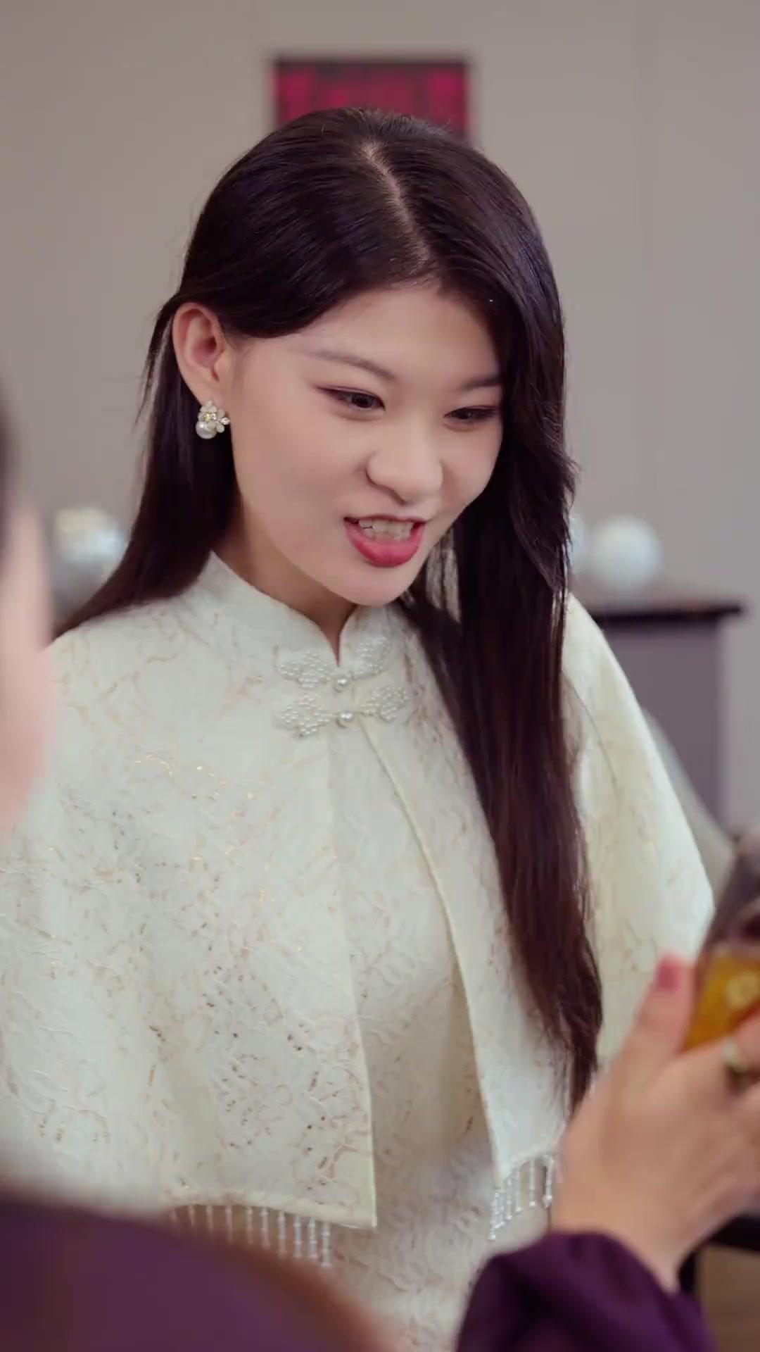 Poor Guard? Real Billionaire!