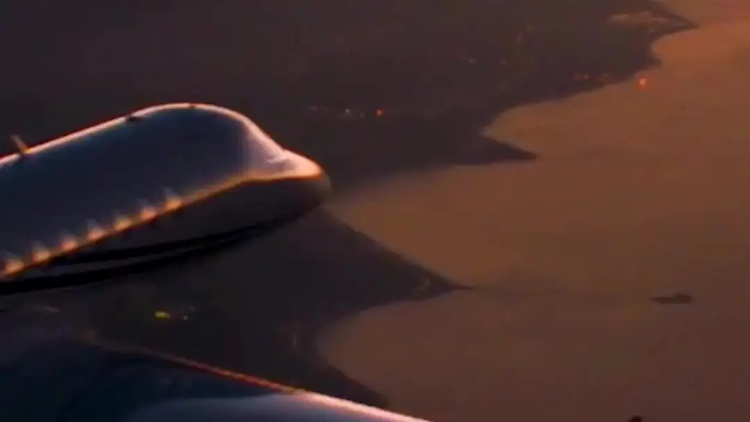 Grandma’s Photo > His Phone Call