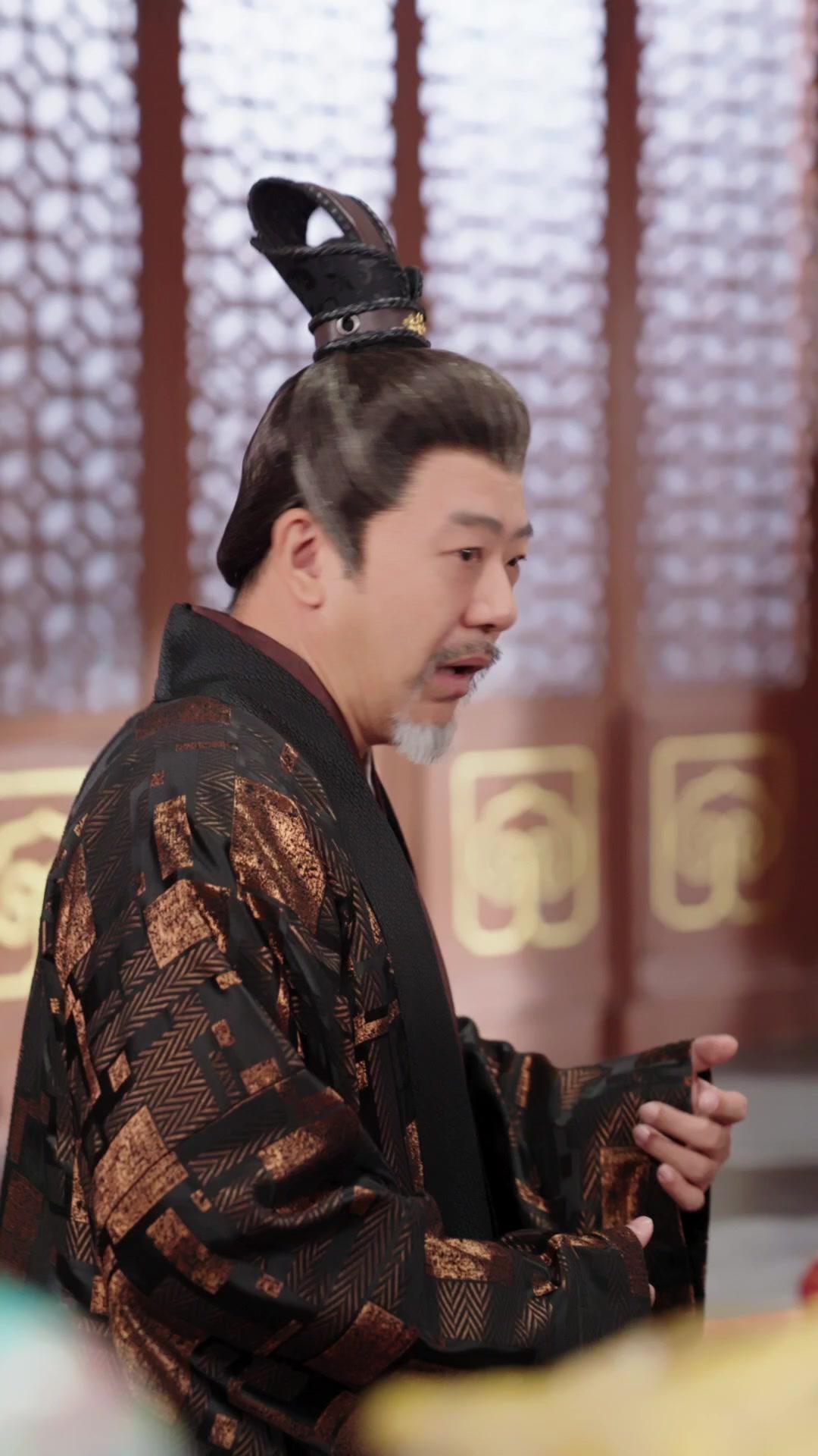 父憑女貴：瑞獸萌寶扶爹當皇帝