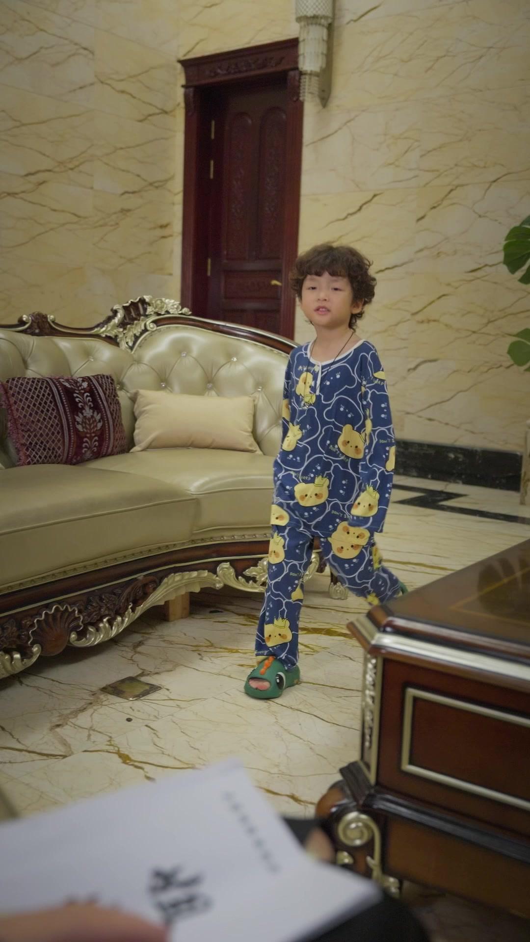  Kontrak Cinta Demi Si Kecil