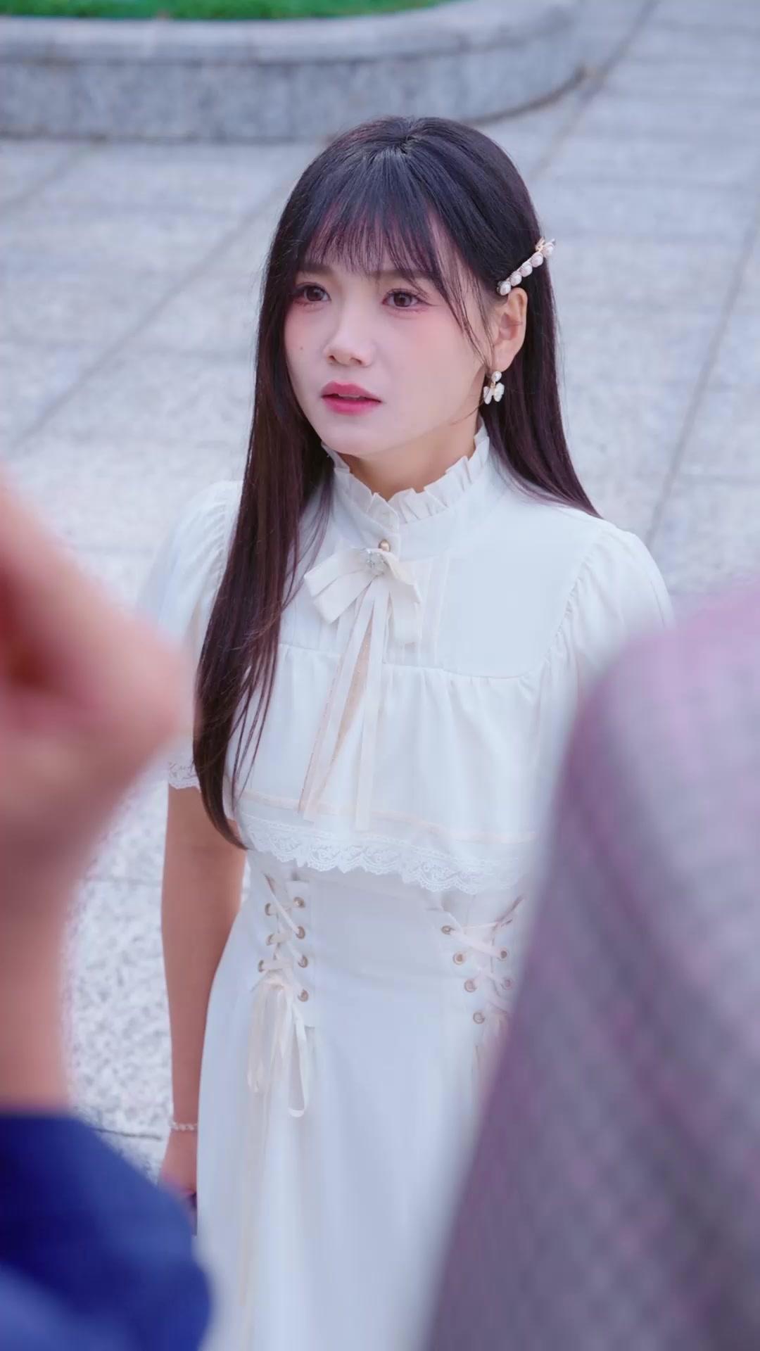 Phá Vỡ Phong Ấn