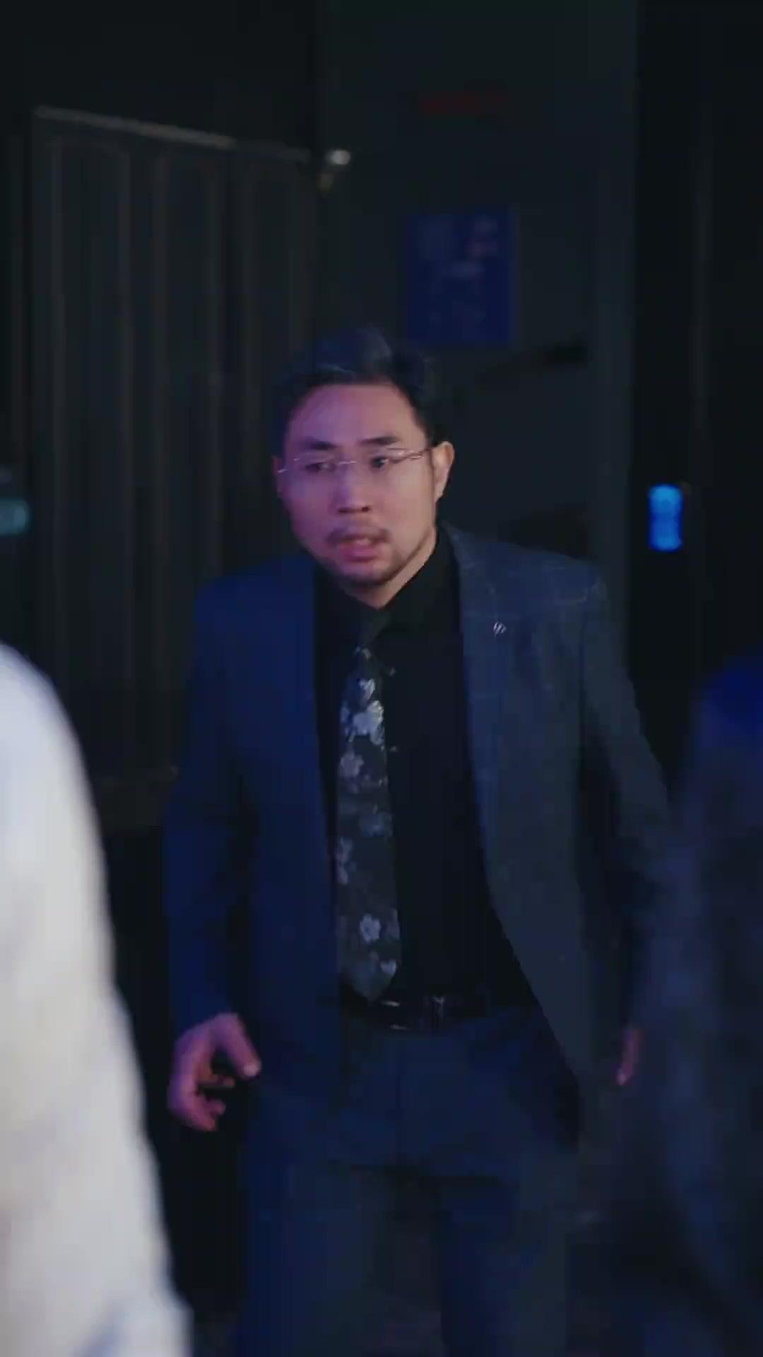 Pawang Serigala Tak Terkalahkan