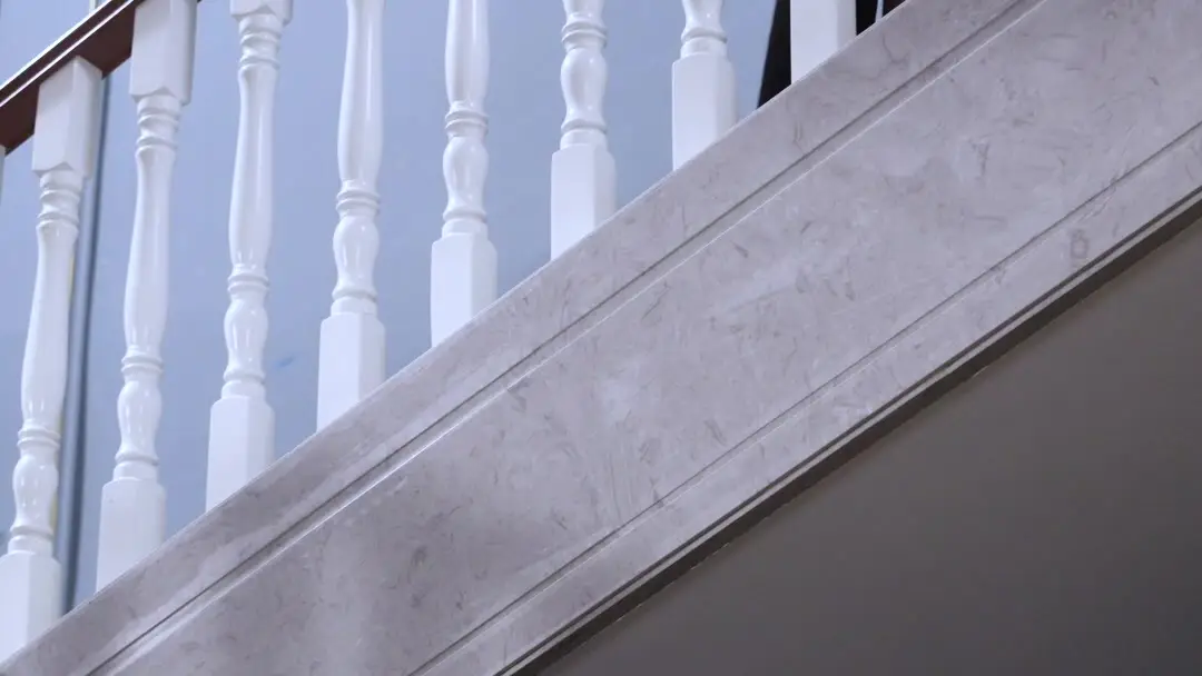 Love in Ashes: When Porcelain Cracks Before the Fall