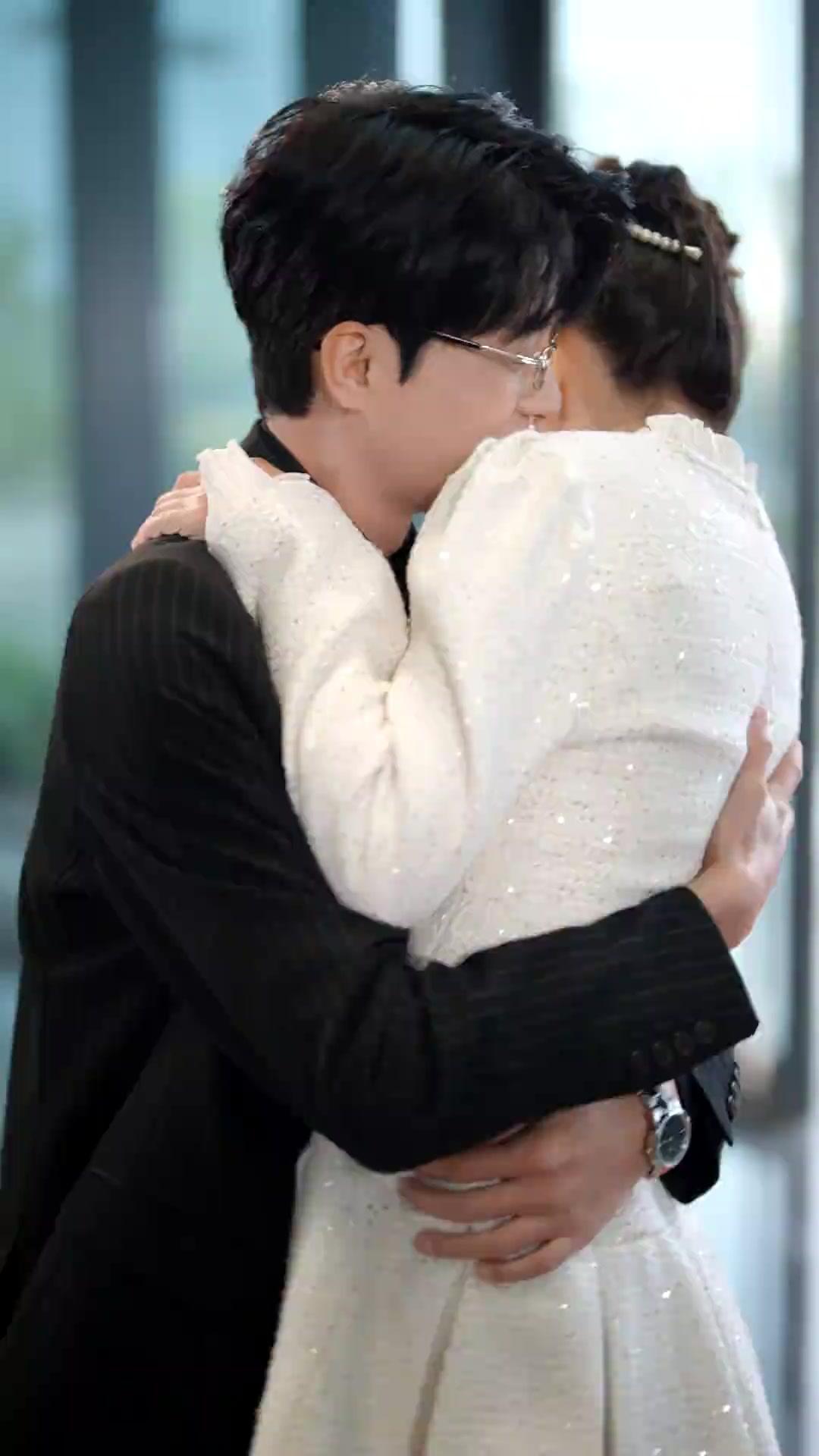 (Dublagem)Chore Agora,Saiba Quem Eu Sou