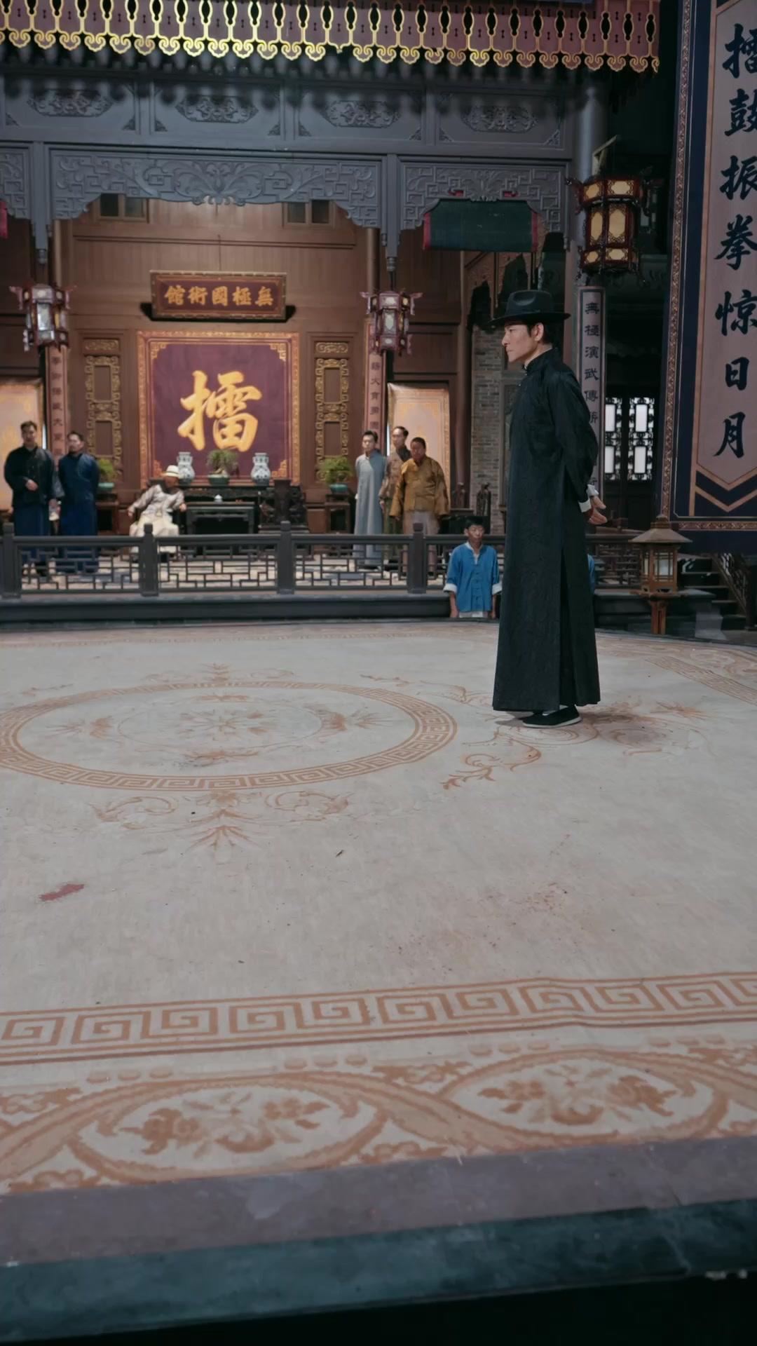 Raja Tinju di Balik Gerobak