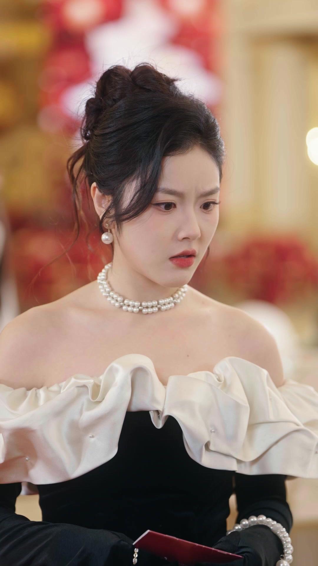 親生女嫌貧，首富子報恩