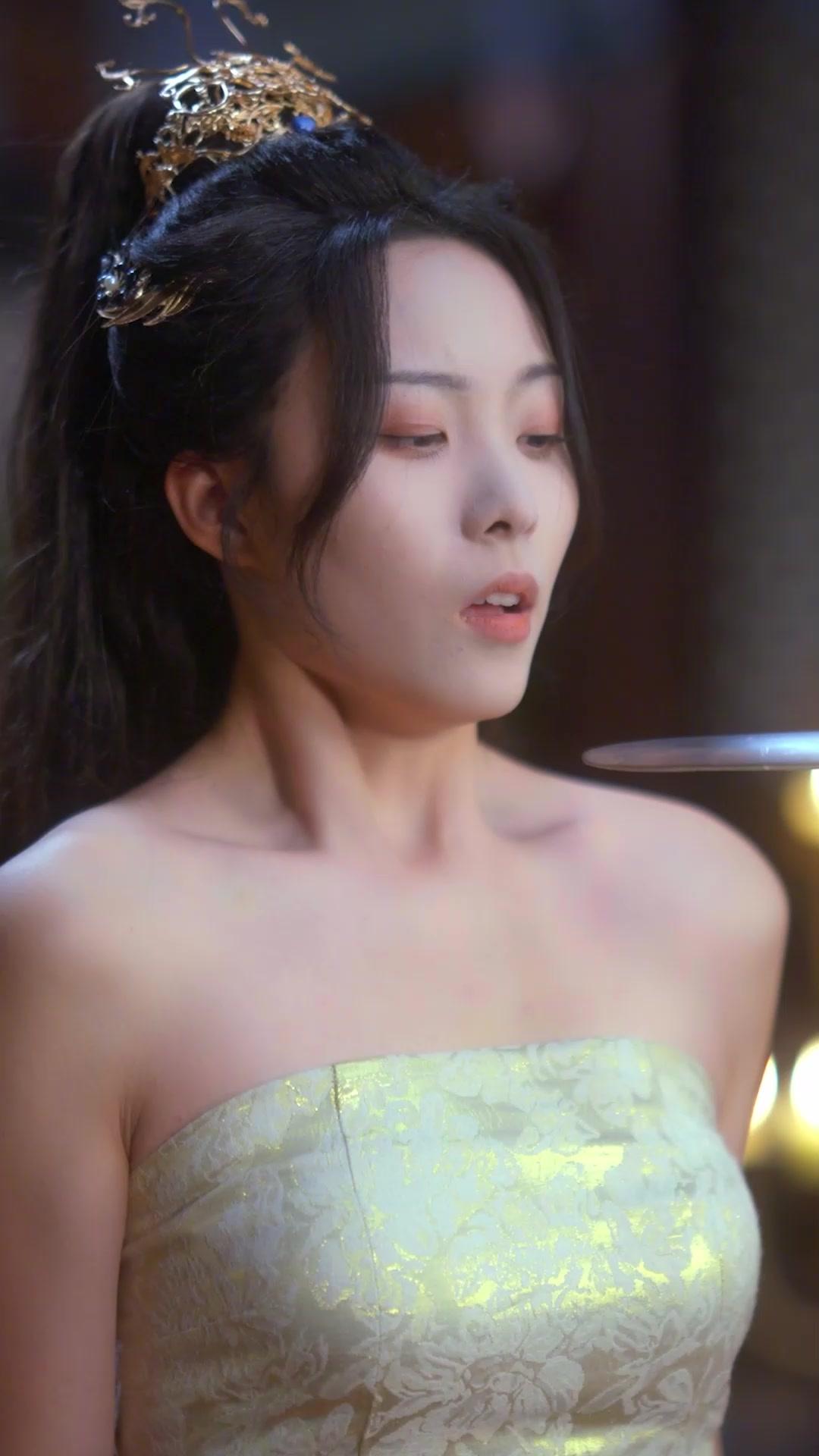 The Fake Emperor’s Game