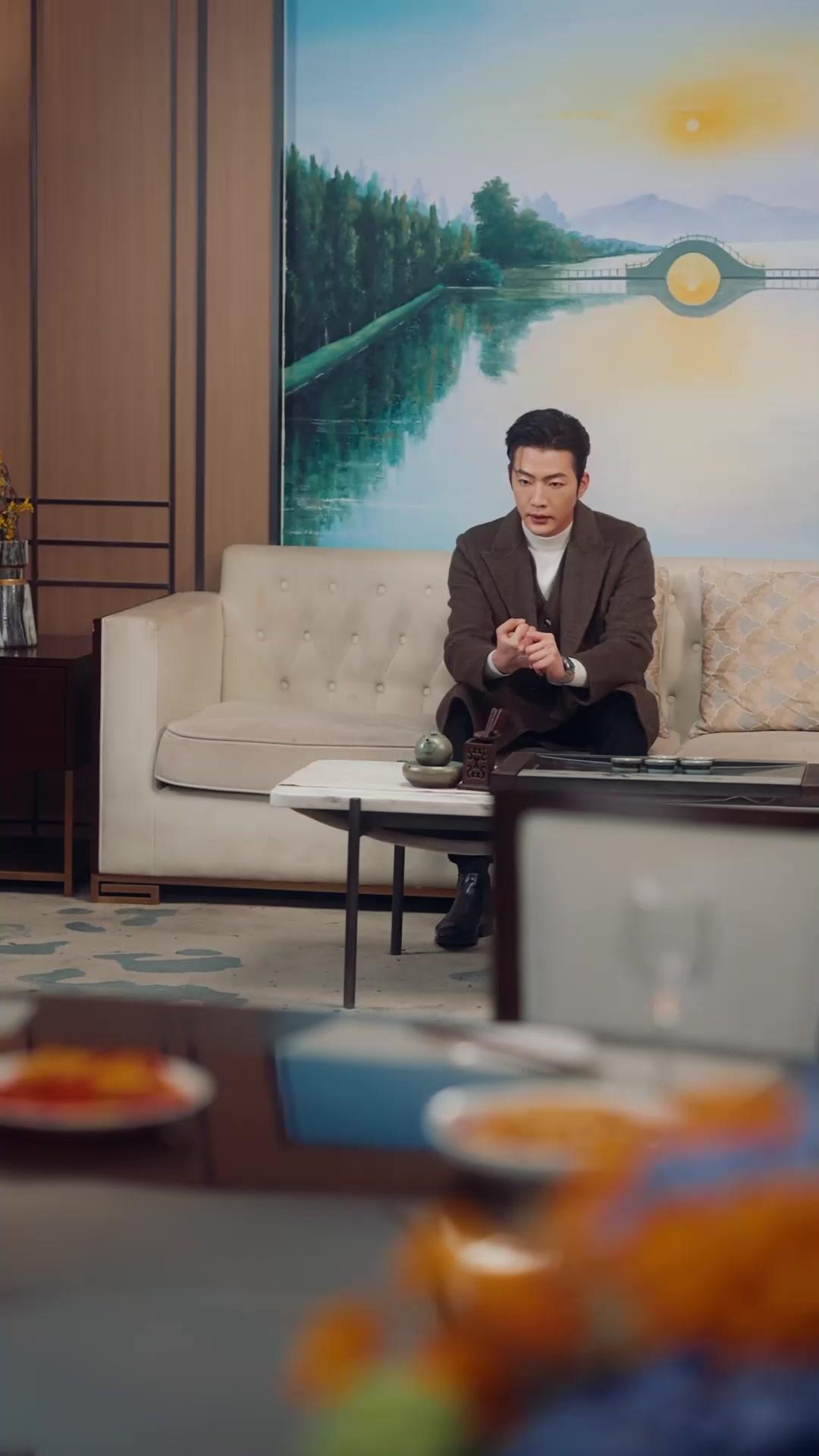 Air Mata di Balik Topeng Bisu