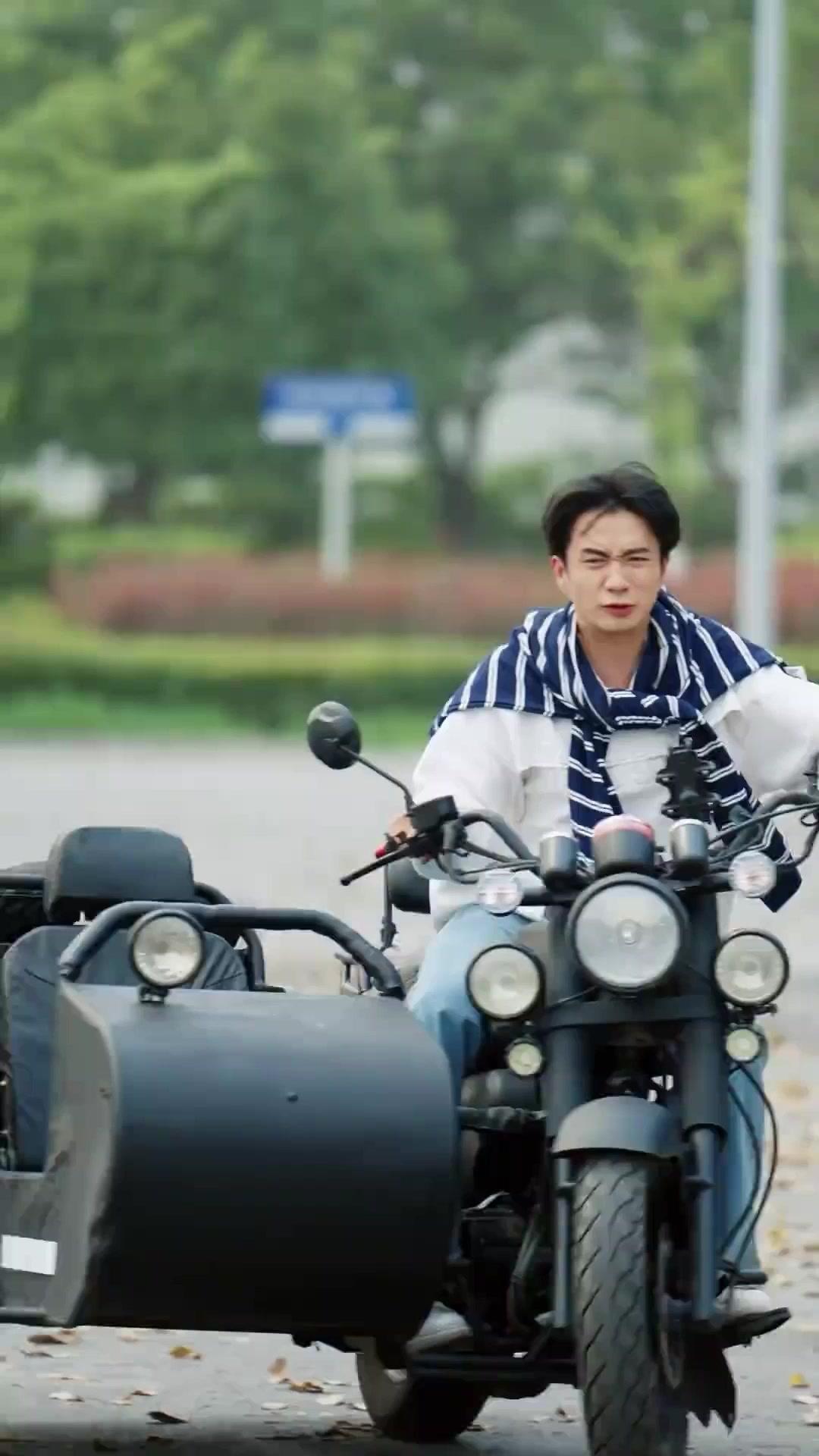 (พากย์เสียง)หัวใจนักซิ่ง