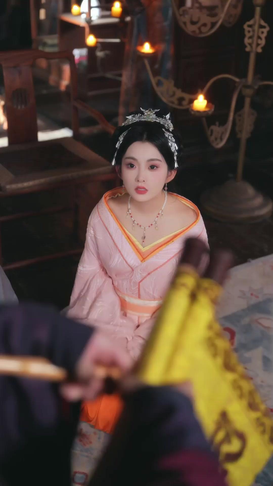 Oops! I Seduced Emperor!