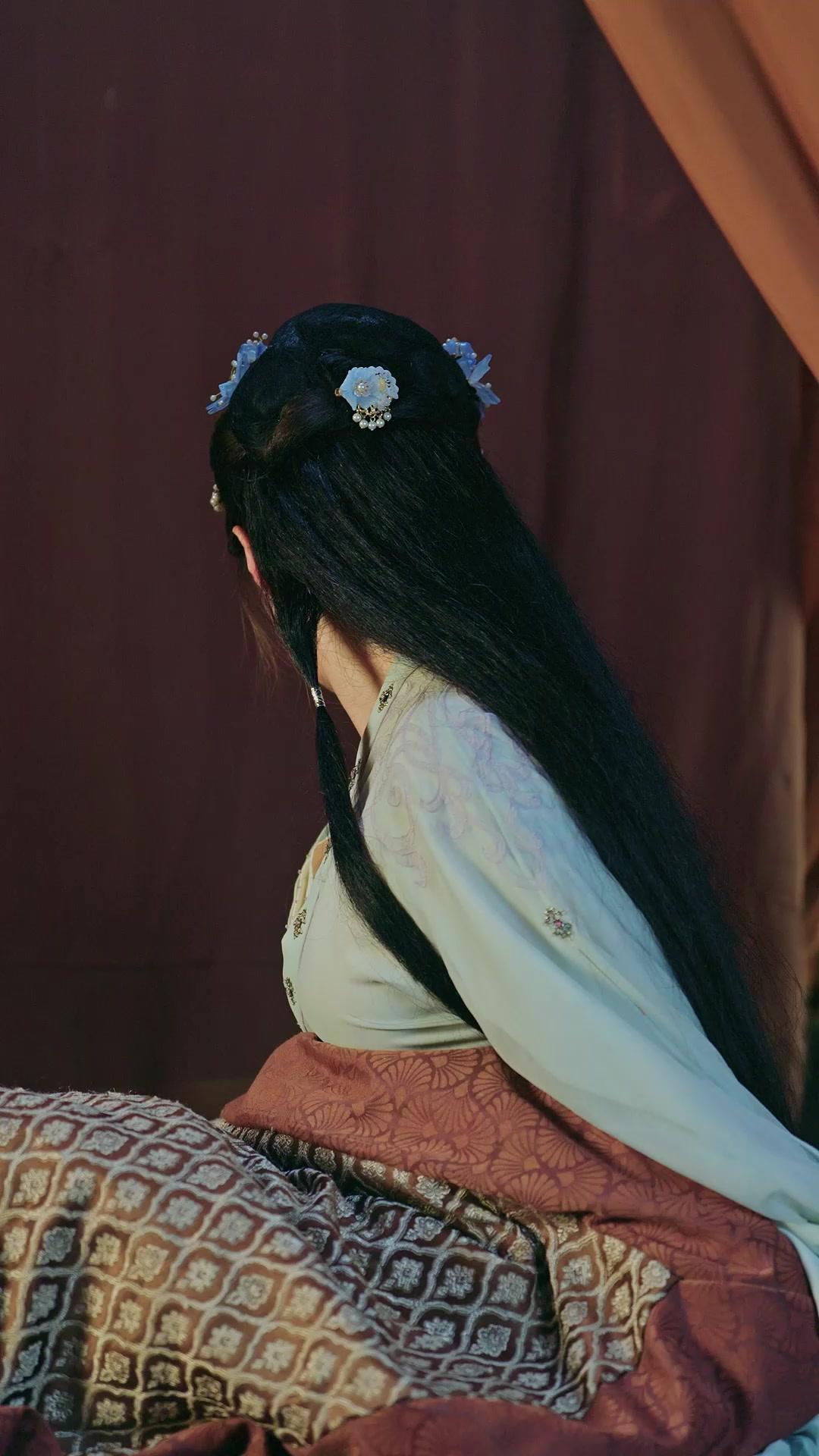 Takhta Berdarah Sang Putri