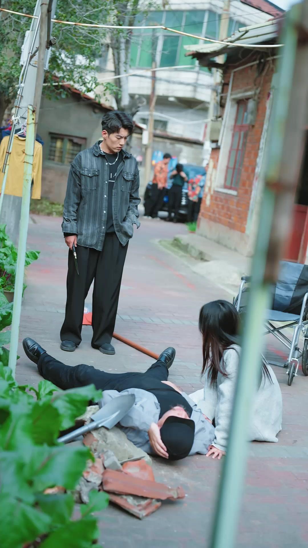 Street Vendor? But He's A Geniues!