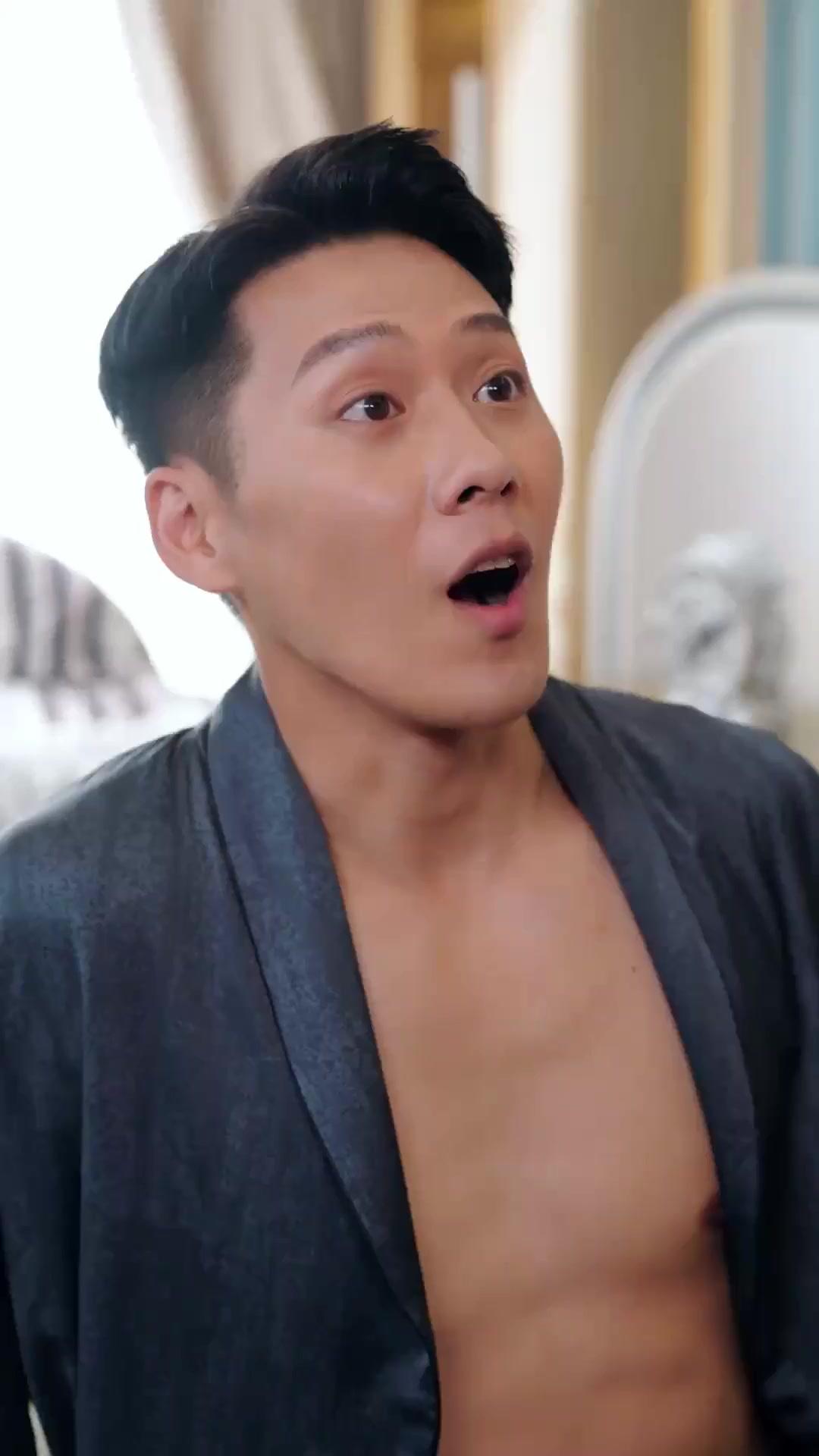 (Dublajlı) Ölümsüz Düştü Dünyaya, Eşim Kara Anka