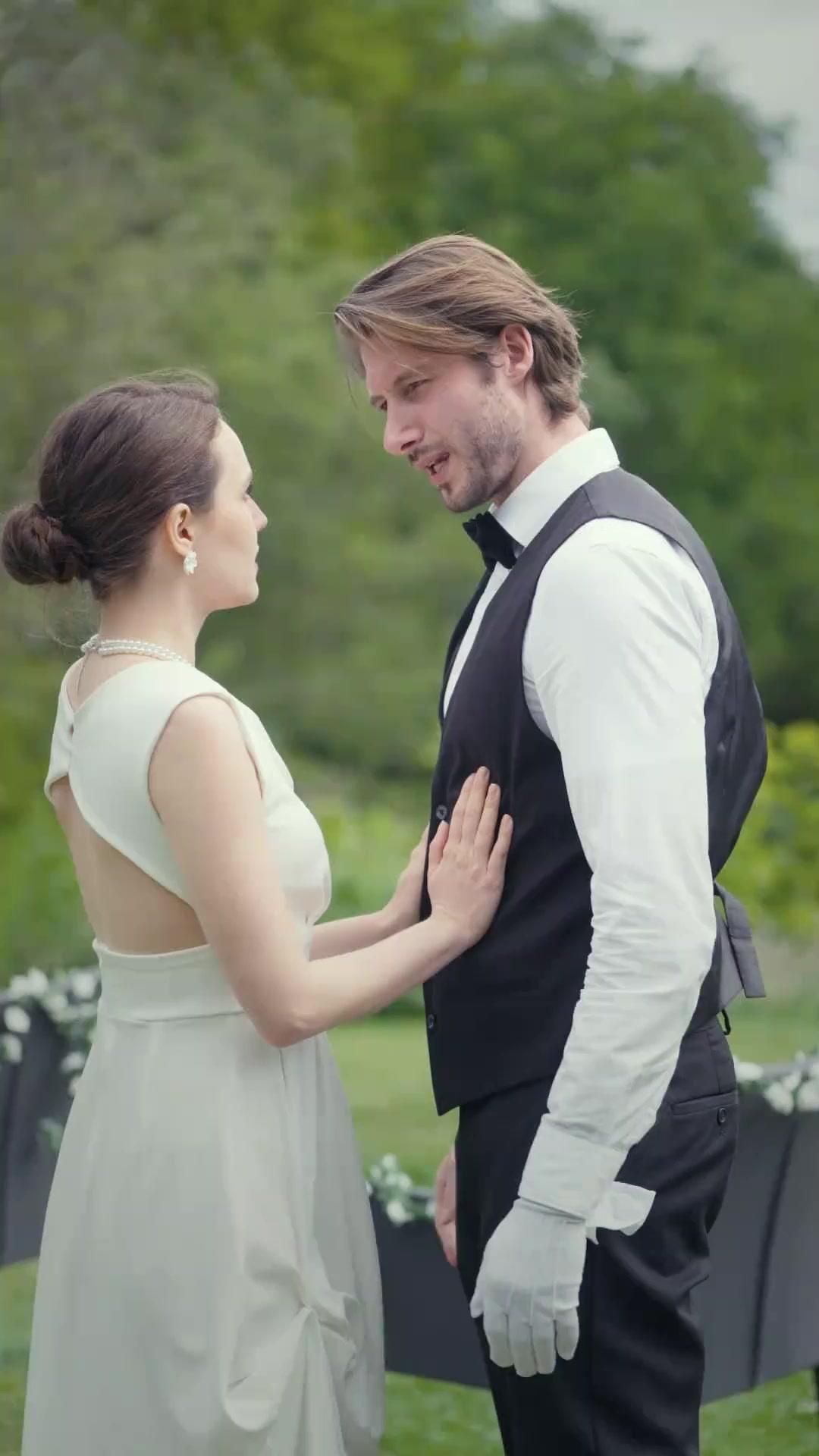 OH NON ! MARIÉE À MON PDG PAR ACCIDENT !