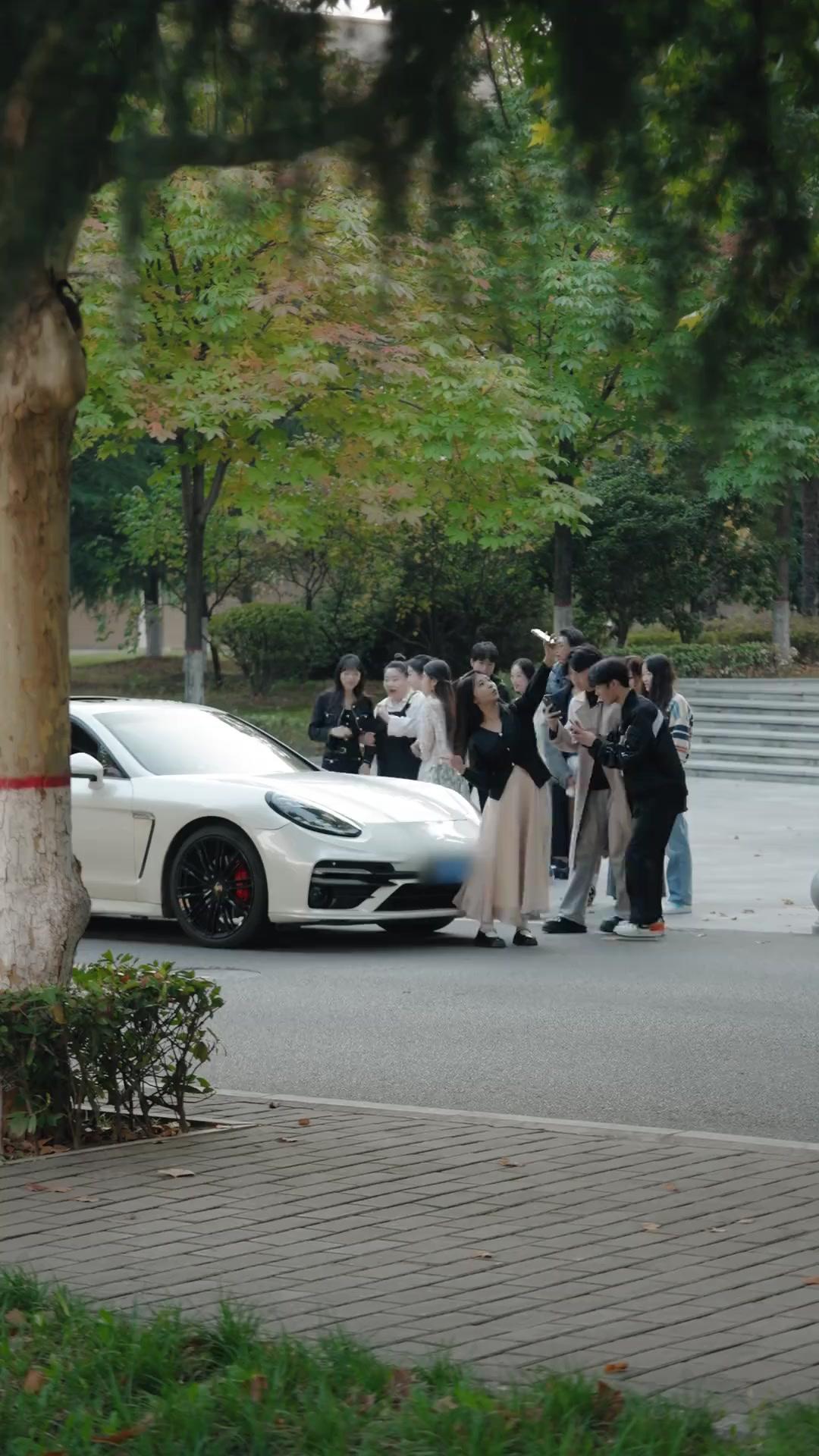 Cinta Buta Berujung Bara