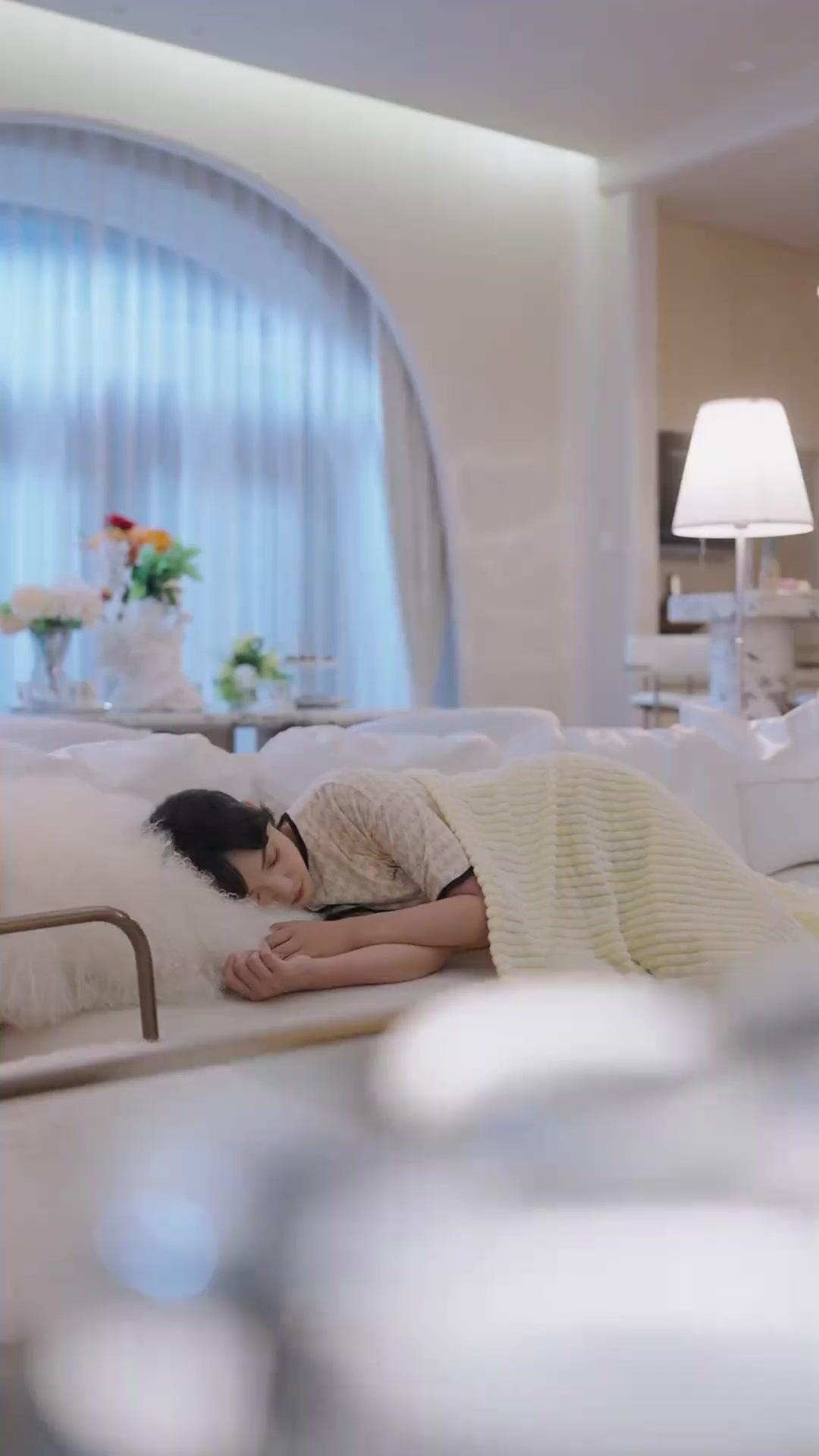 No Quinto Ano Após a Morte, Ele Abriu os Olhos