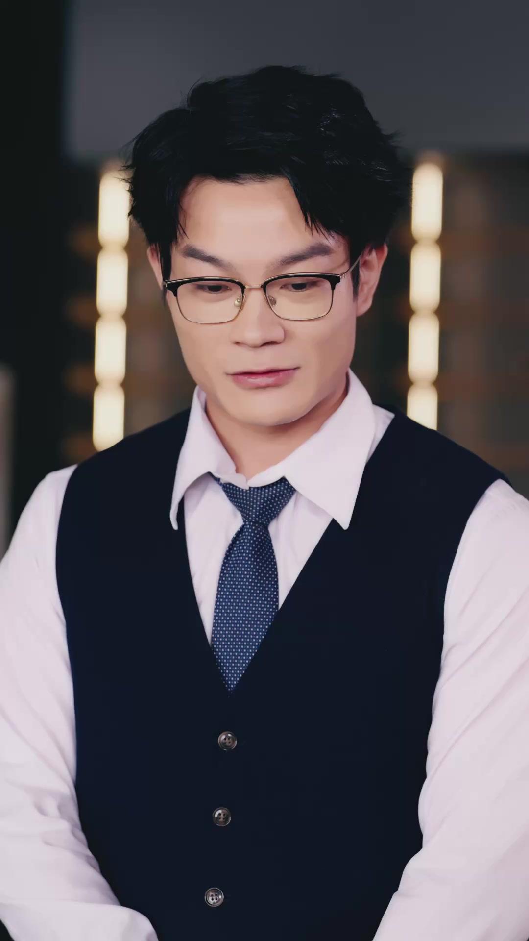 Bajo la toga, favoritismo por ella