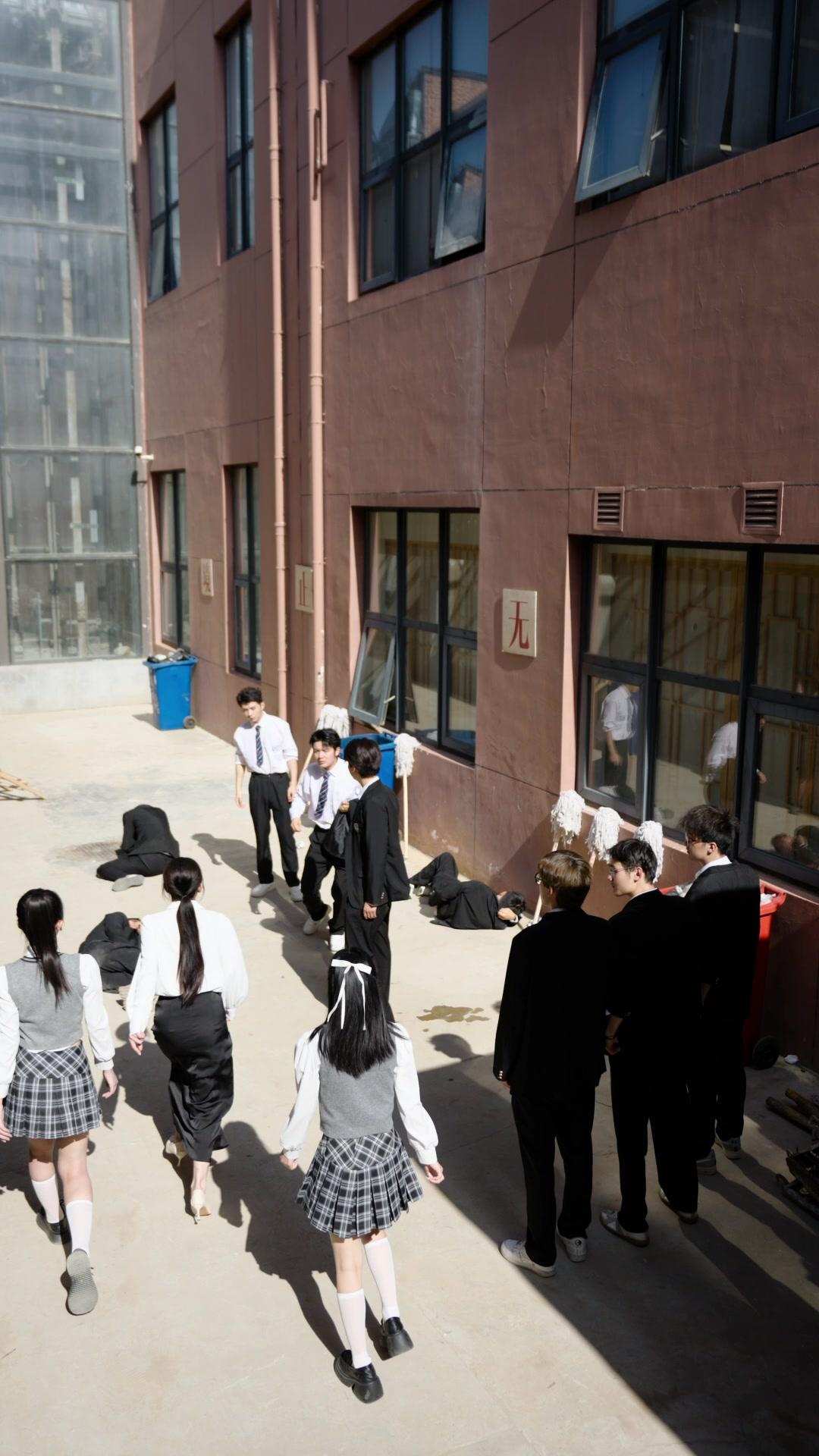 Voltei pra Escola? Ainda sou o Chefe!