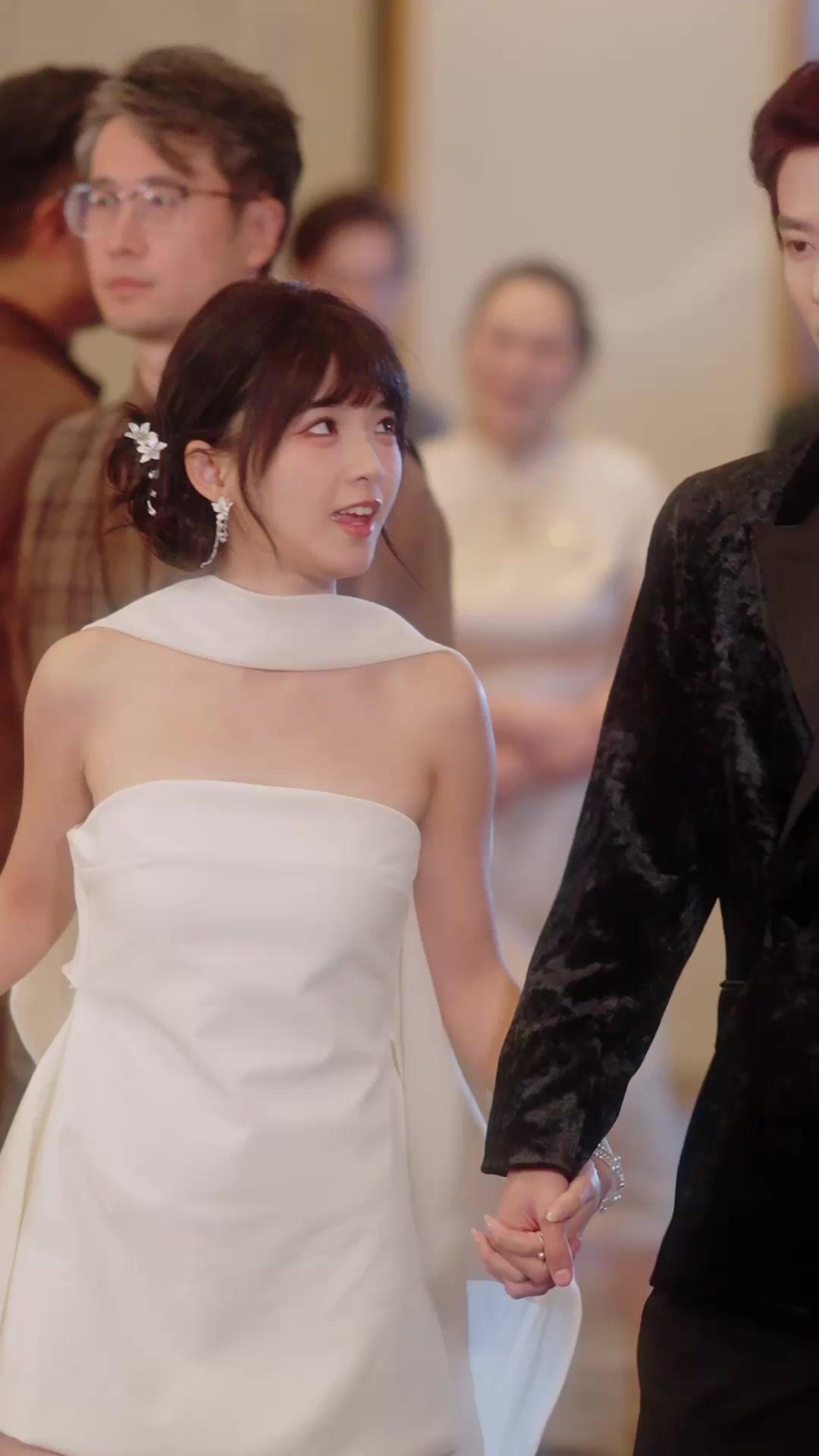 Meio Doce, Meu Marido Cego de Contrato