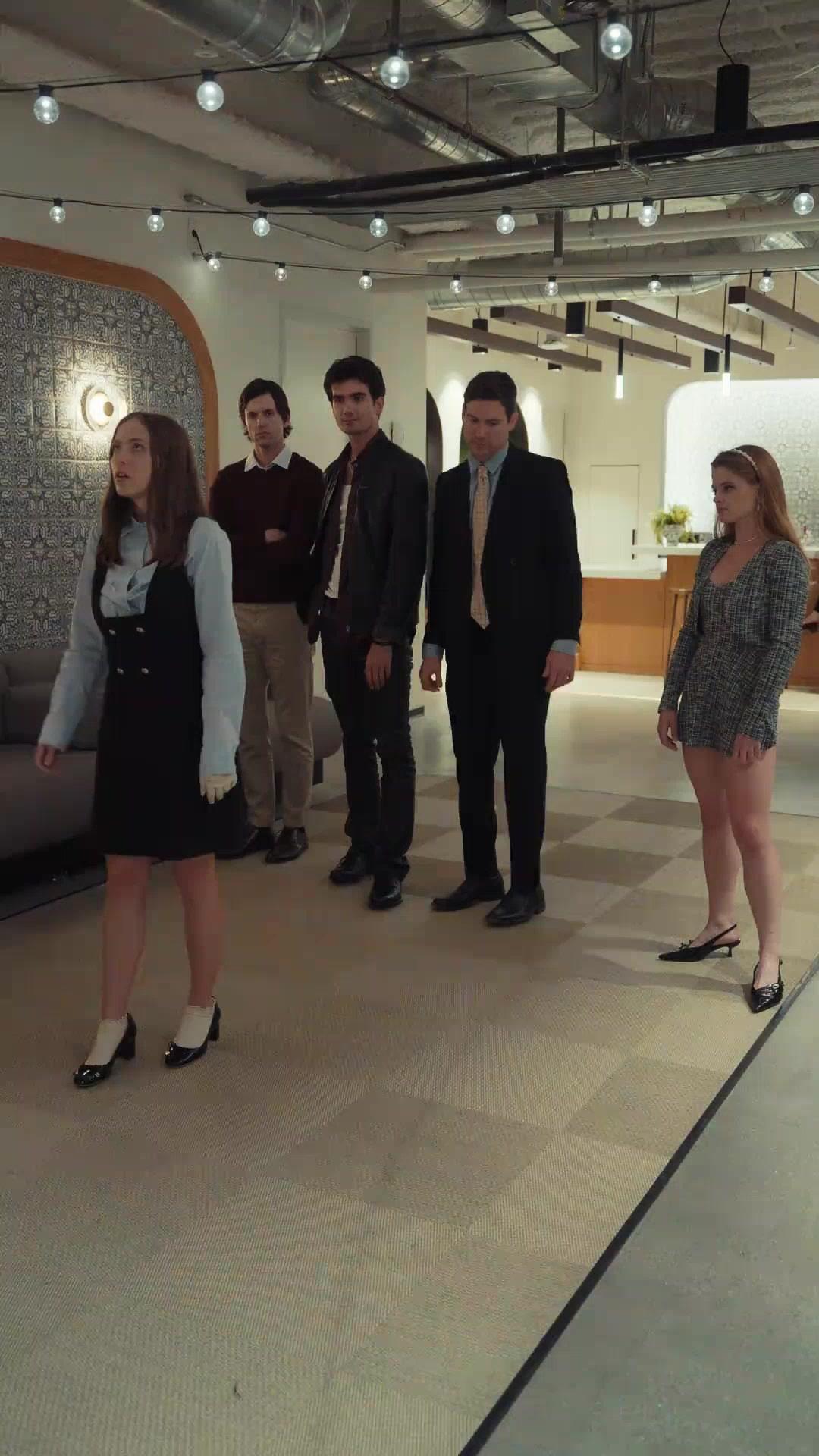 (Doublage)L'HÉRITIÈRE RENAÎT DES CENDRES