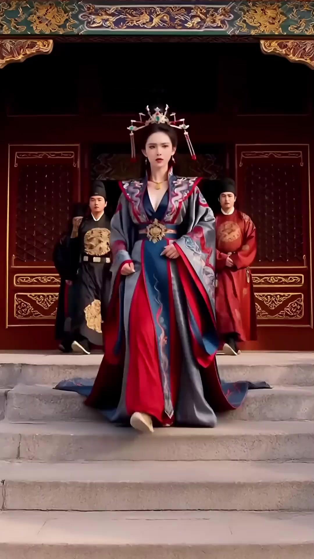 Nữ Đế Khuynh Thành Của Ta
