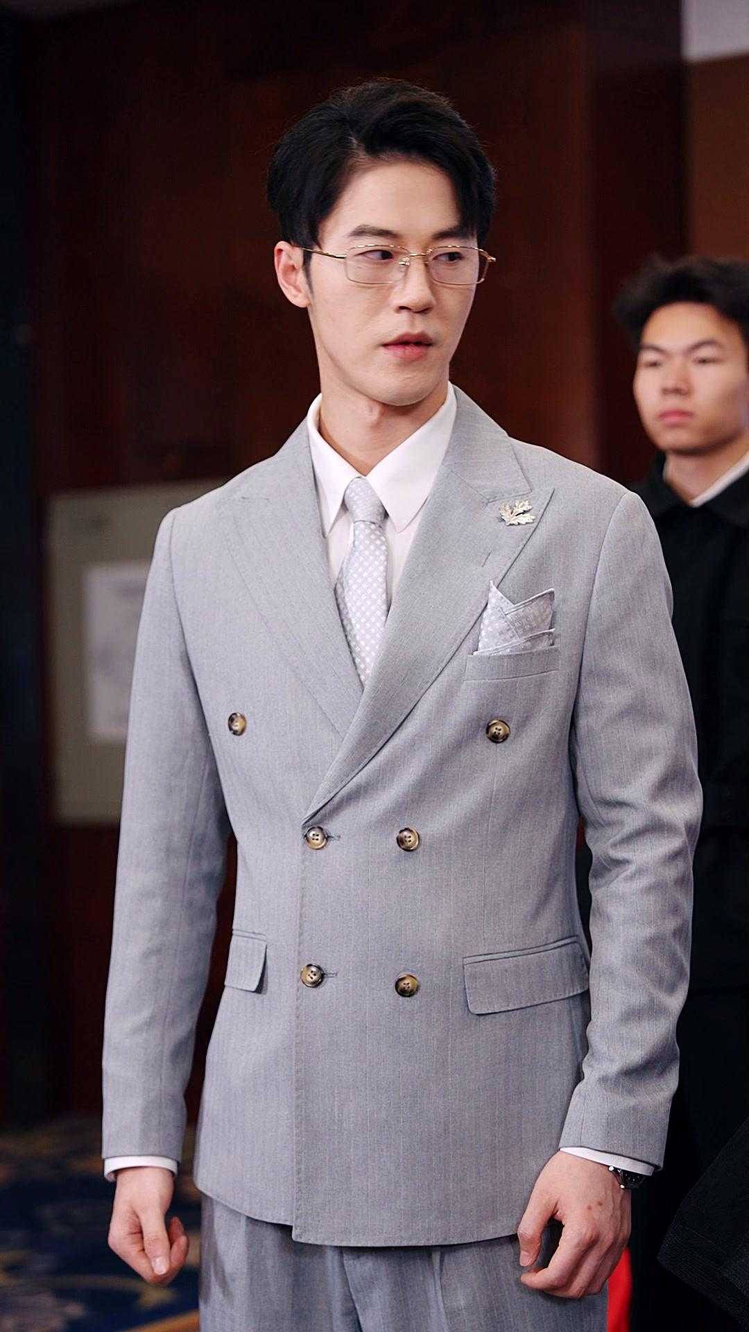 Bangkitnya Bu Naga: Aku Berhenti Jadi ART!