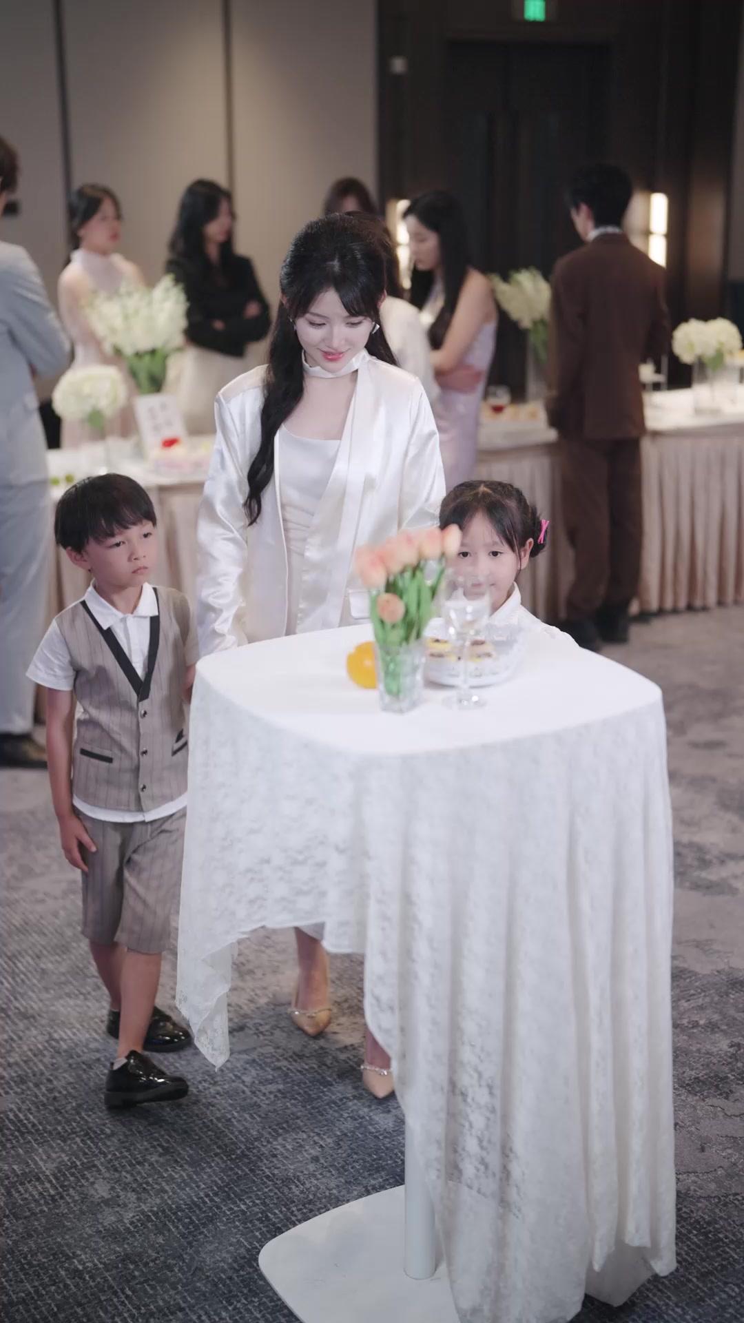 Der Wolfskönig und sein Mädchen