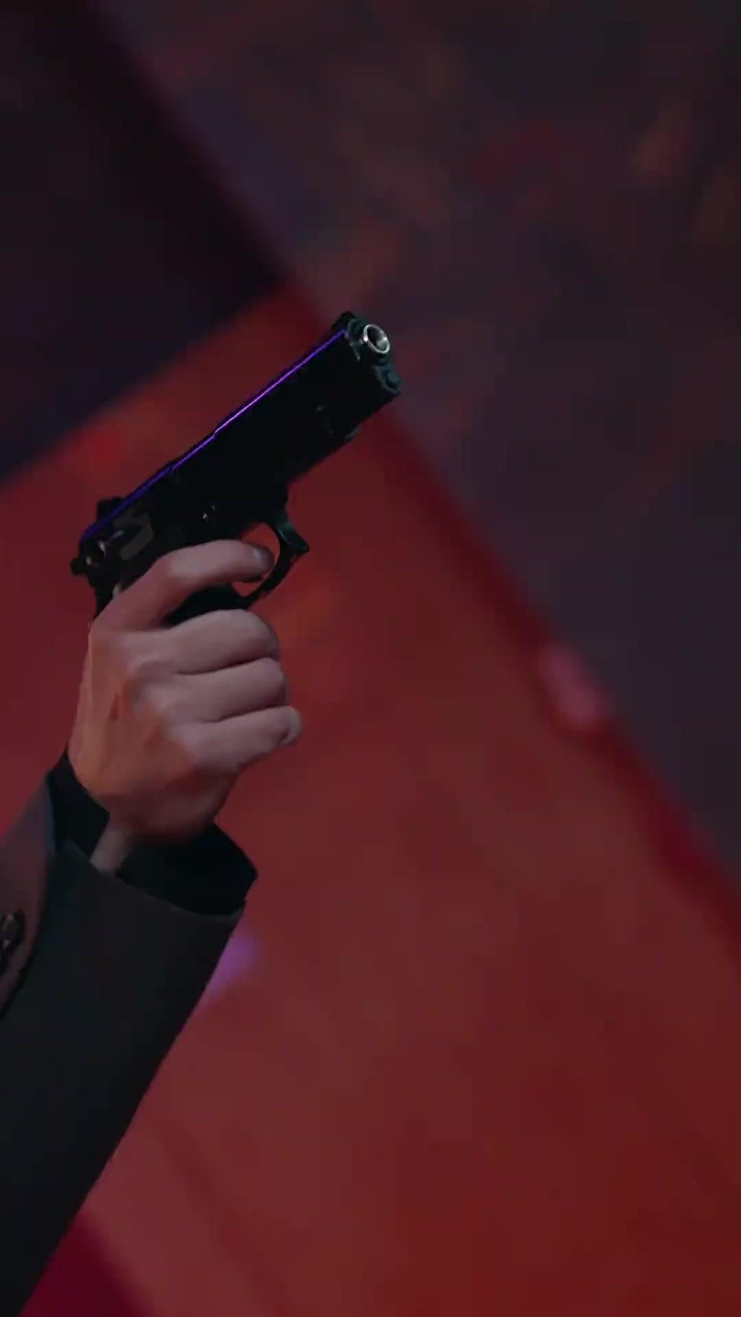 No Kiddin', This Bodyguard's Way Too Strong