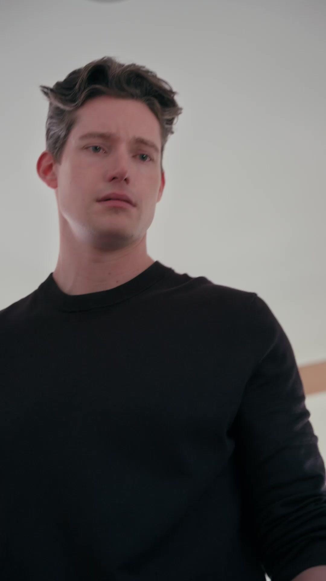 Giá Như Không Phải Em