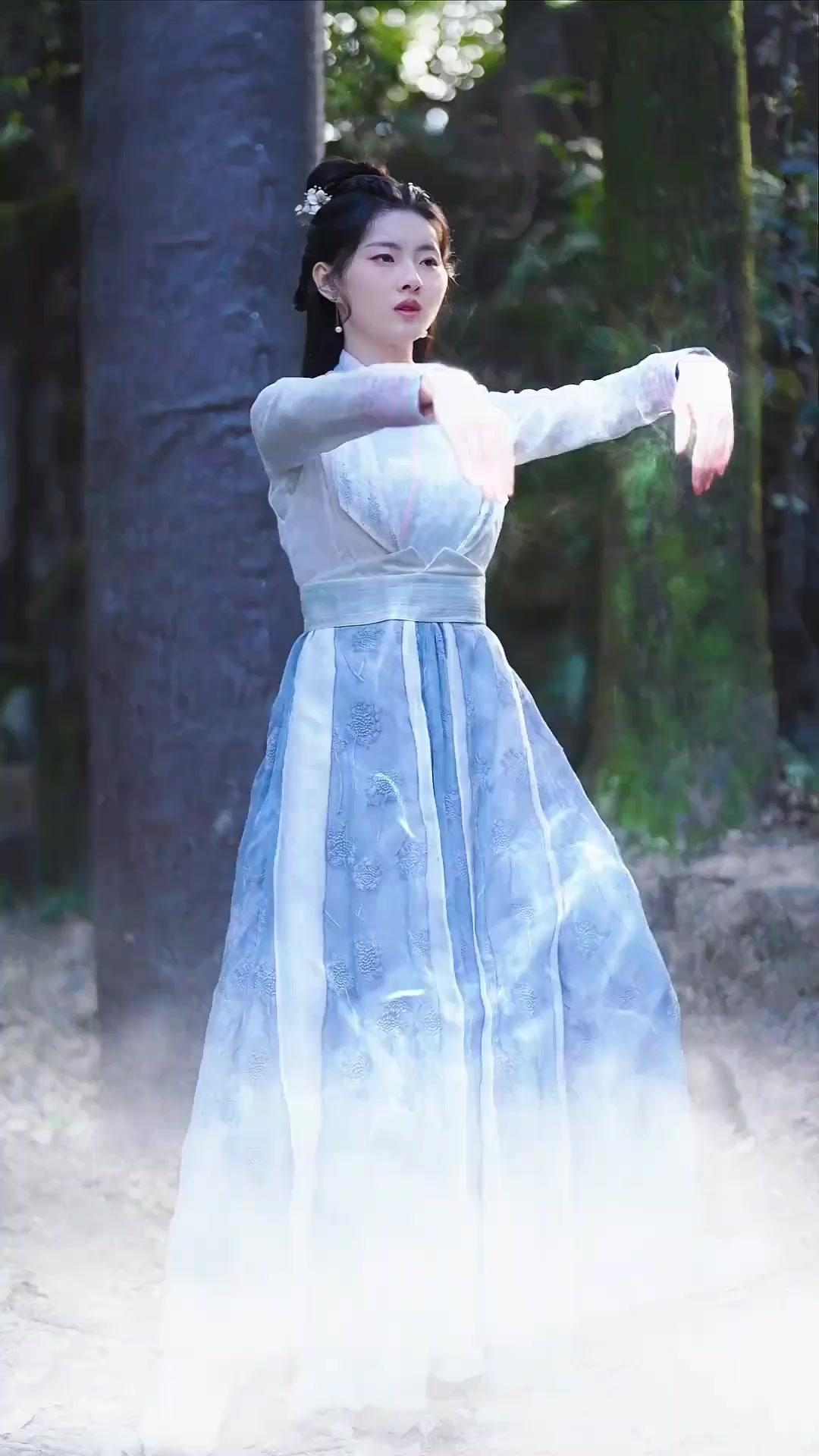 怪力ママのパパ探検隊