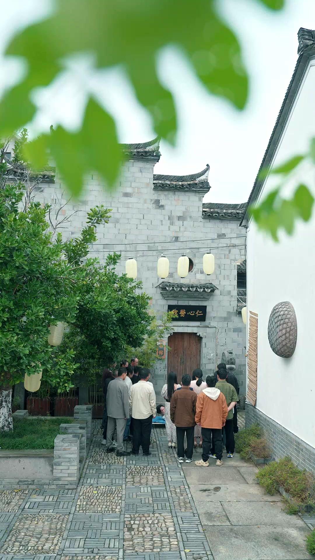 Immortal Reborn As City’s King!