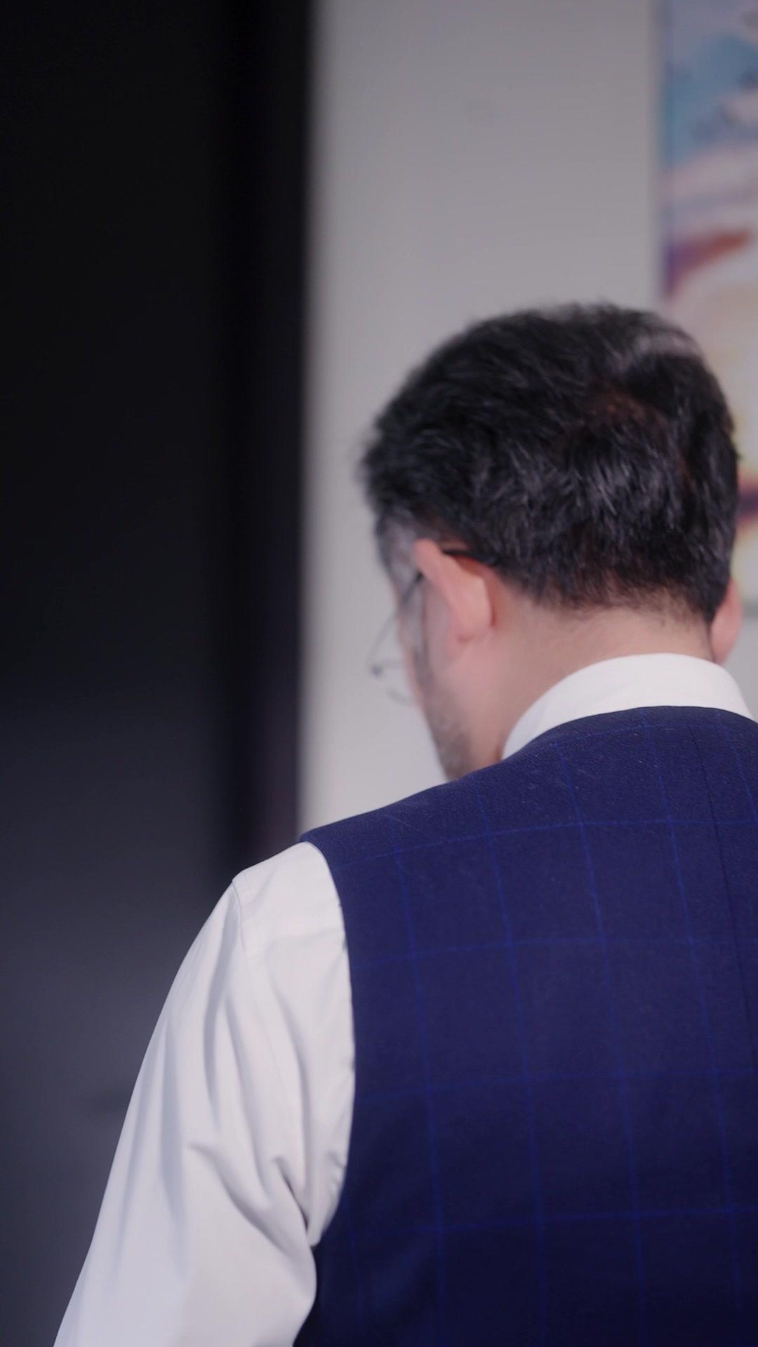 Fall for Me, Boss Lady!